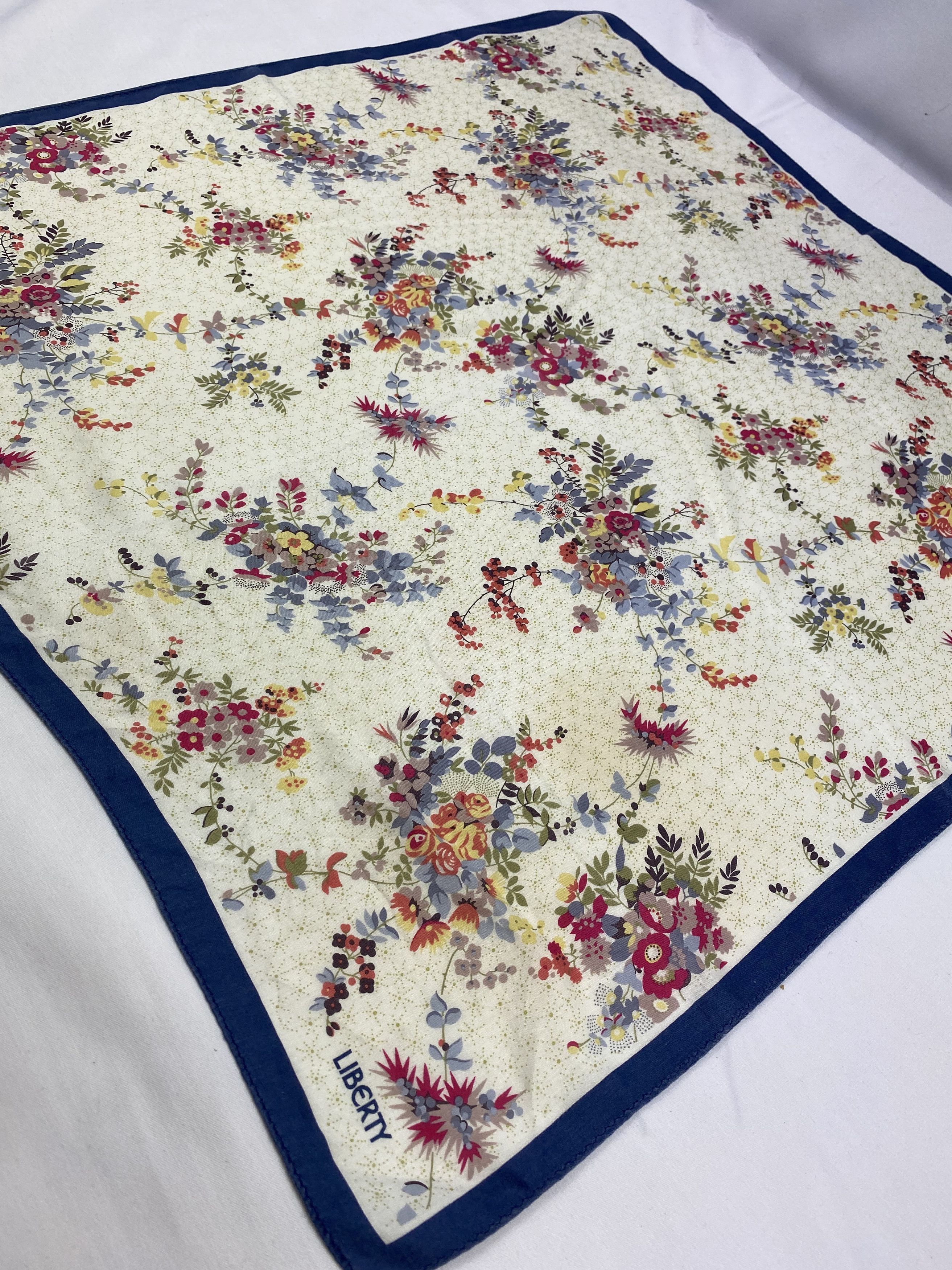 Liberty × Vintage Liberty Handkerchief / Bandana / Neckerchief Size ONE SIZE - 4 Thumbnail
