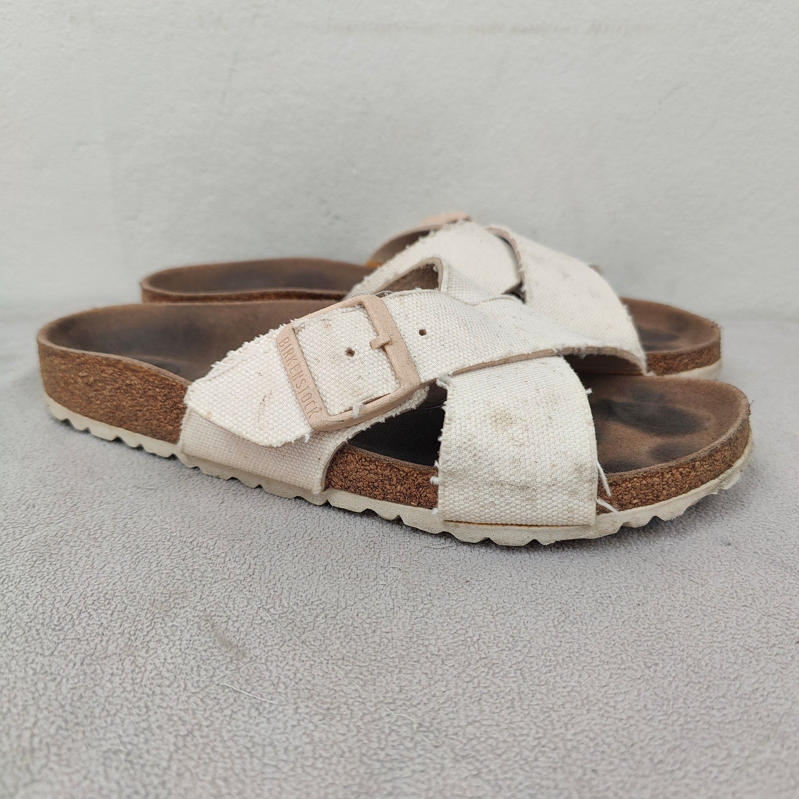 Birkenstock Birkenstock Sienna Canvas Slide Sandals 39 Womens 8 White Size US 8 / IT 38 - 1 Thumbnail