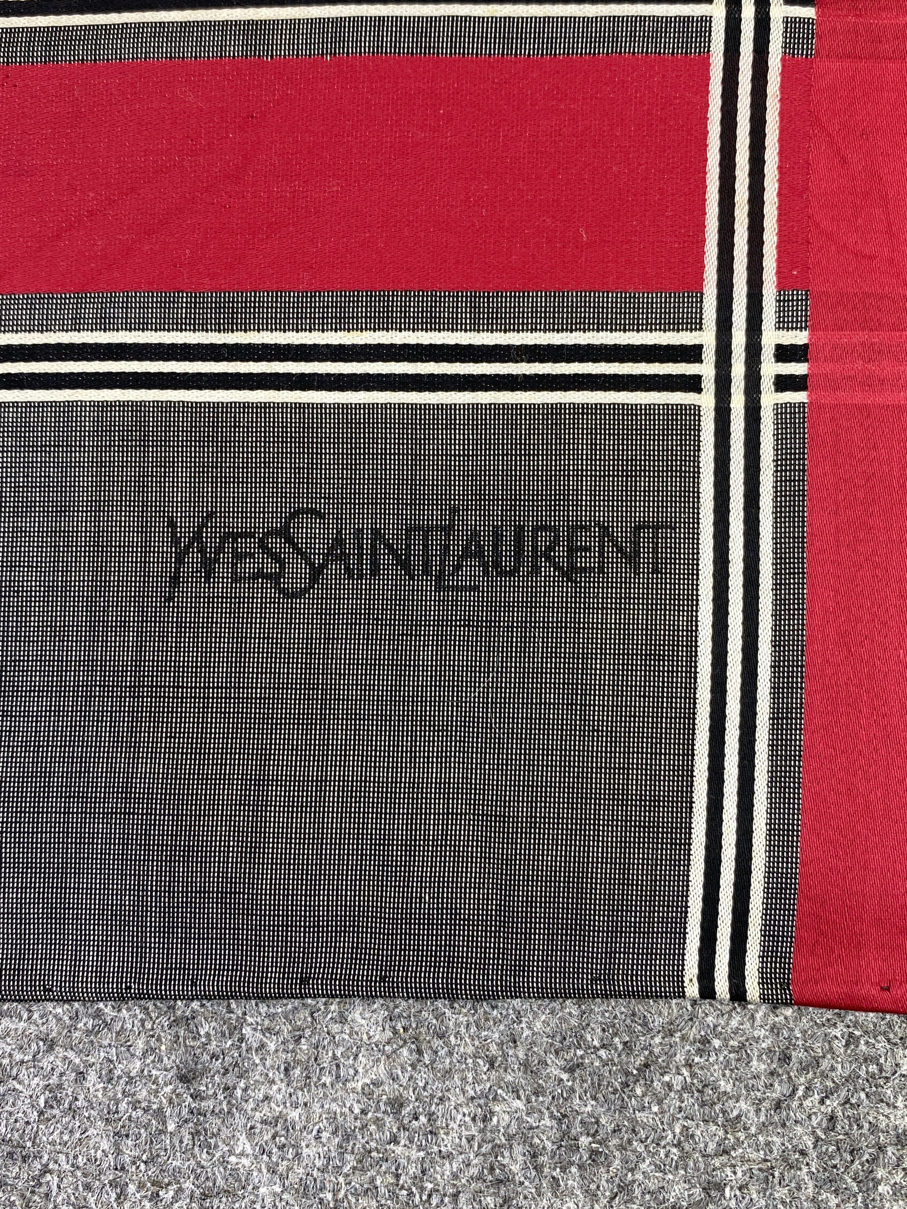 Yves Saint Laurent Yves Saint Laurent Handkerchief / Neckerchief KT0163 Size ONE SIZE - 7 Thumbnail