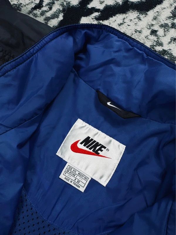 Nike Nike vintage insulated jacket black swoosh XXL blue 90s Size US XXL / EU 58 / 5 - 5 Thumbnail