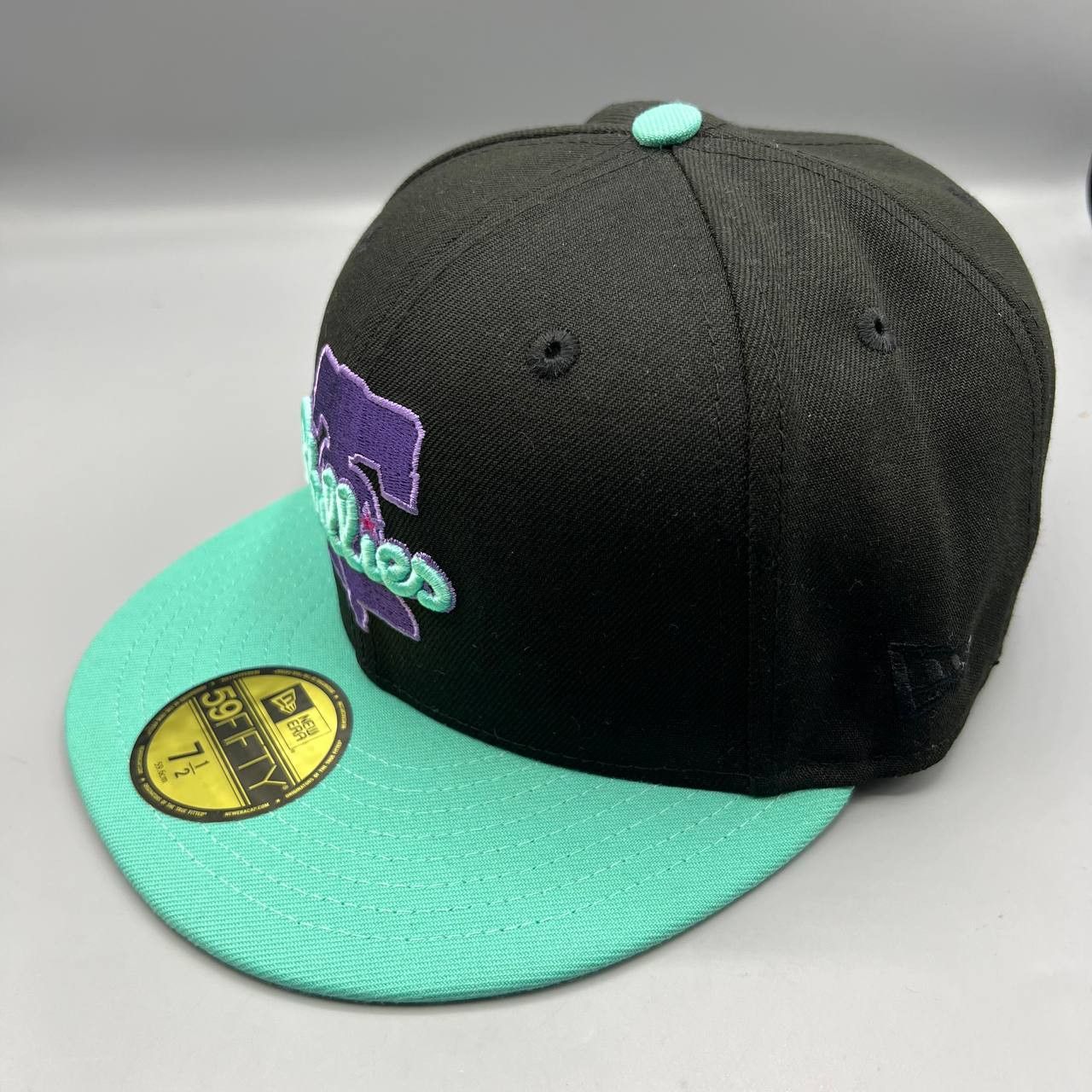 New Era Philadelphia Phillies Hat Men 7 1/2 59Fifty New Era Fitted Size ONE SIZE - 3 Thumbnail