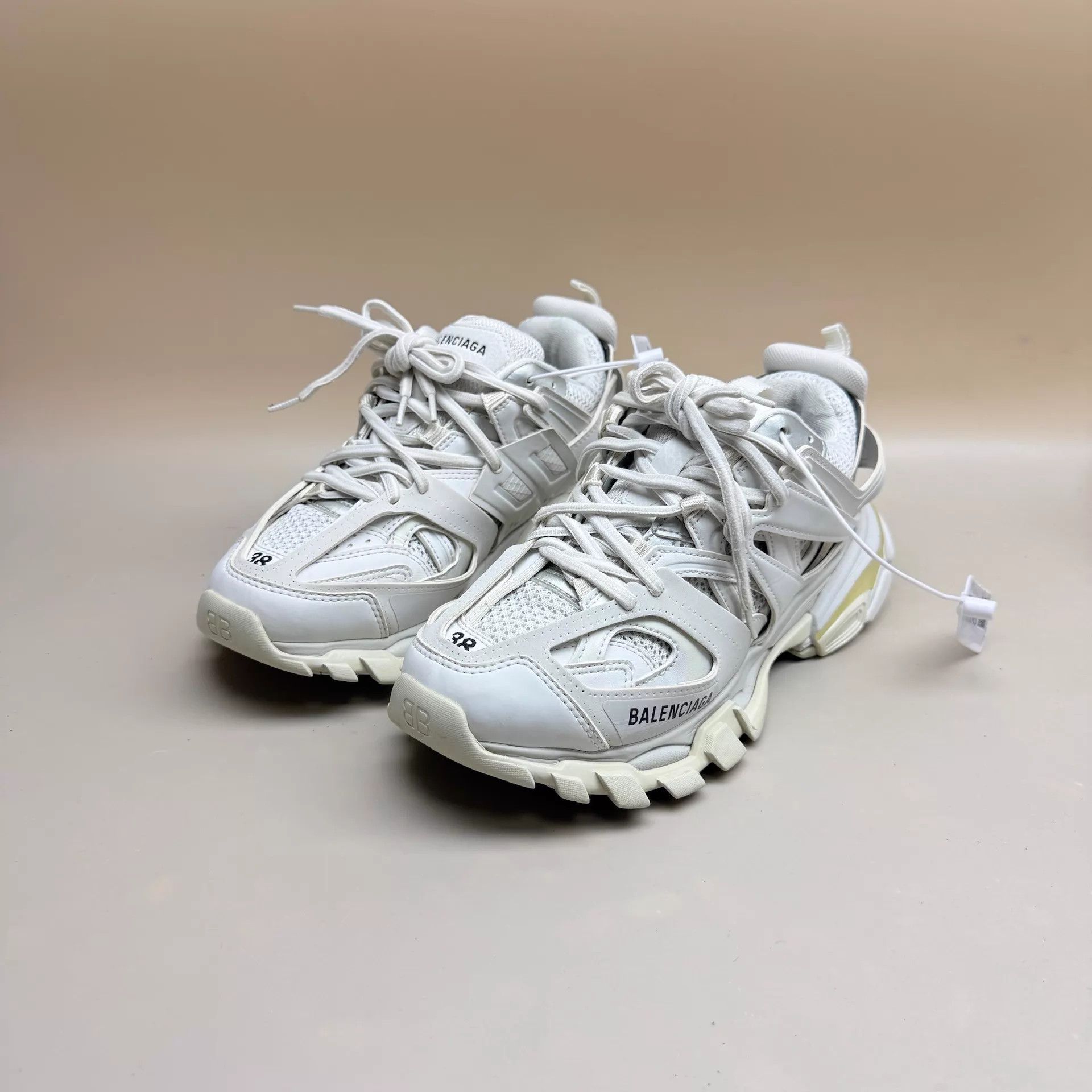 Balenciaga Balenciaga Track White 95 New 38 Sneakers Size US 7.5 / IT 37.5 - 1 Thumbnail