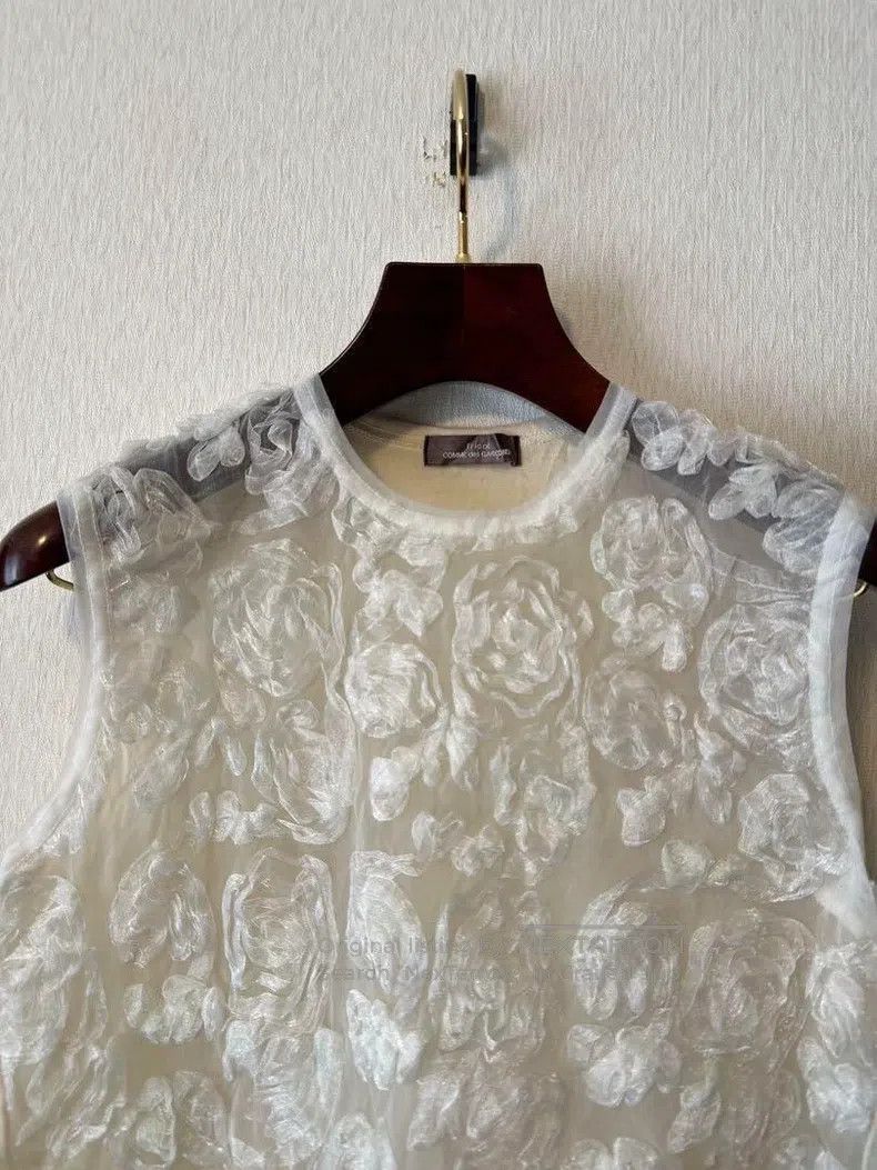 Comme des Garcons Comme des Garcons one-size-fits-all Three-dimensional rose Size S / US 4 / IT 40 - 2 Thumbnail