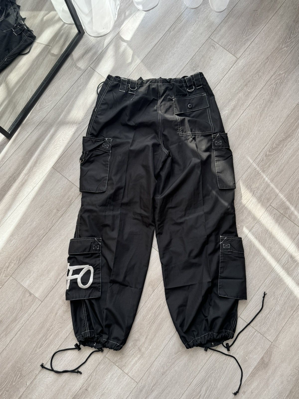 Japanese Brand Vintage UFO Bondage Parachute Black Cargo Pants Size US 32 / EU 48 - 9 Thumbnail