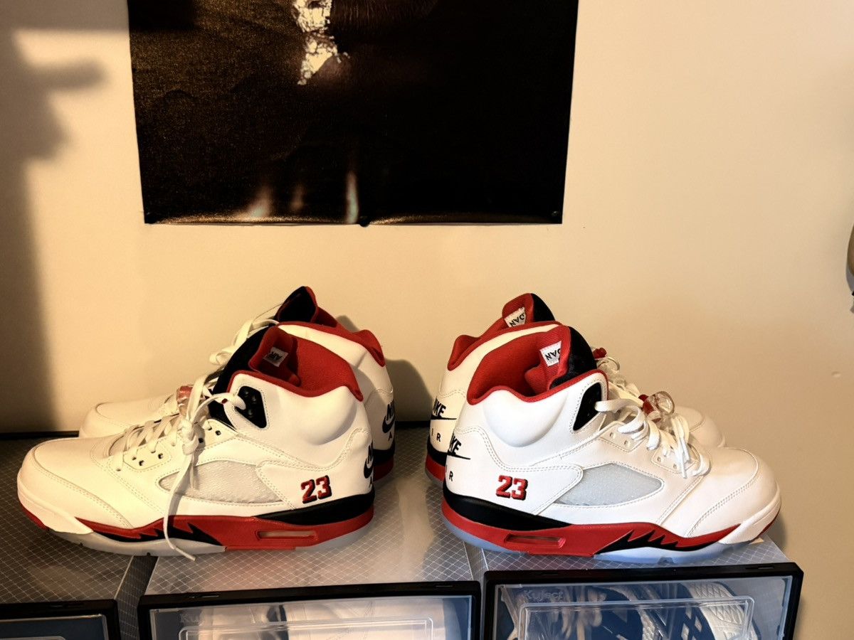 Jordan Brand Jordan 5 fire red Size US 11 / EU 44 - 10 Thumbnail