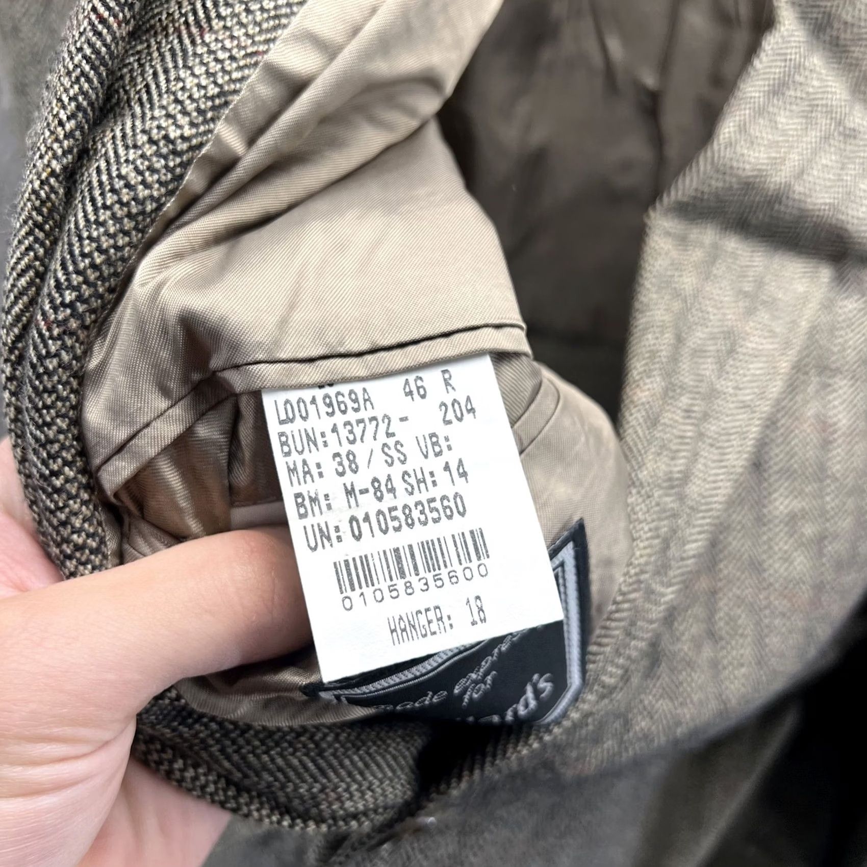 Ralph Lauren Ralph Lauren Blazer Mens 46R Gray Wool Herringbone Tweed Sport Coat Canada Jacket Coat Button Two-Button Notch Lapel Size 46R - 4 Thumbnail