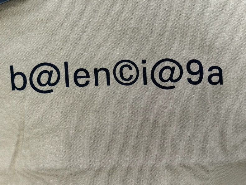 Balenciaga Balenciaga Mailbox Short Sleeve Size XS / US 0-2 / IT 36-38 - 3 Thumbnail