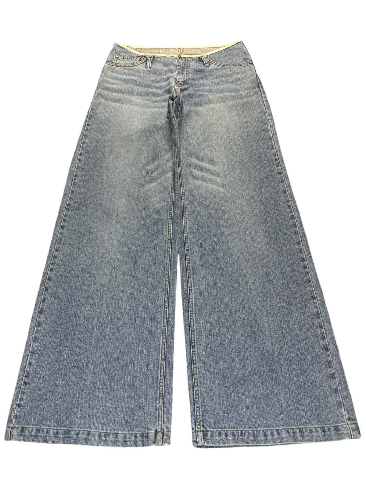 Japanese Brand Vintage Japanese Brand Mud Wash Baggy Bootcut Jeans Size 30" / US 8 / IT 44 - 1 Thumbnail