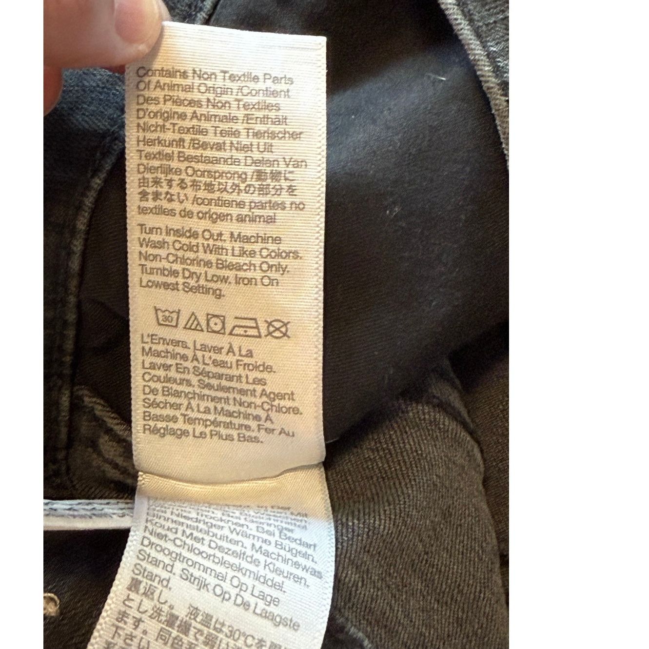 Madewell Madewell Jeans Women 26 Faded Black Stovepipe Denim Raw Hem Size 26" / US 2 / IT 38 - 7 Thumbnail