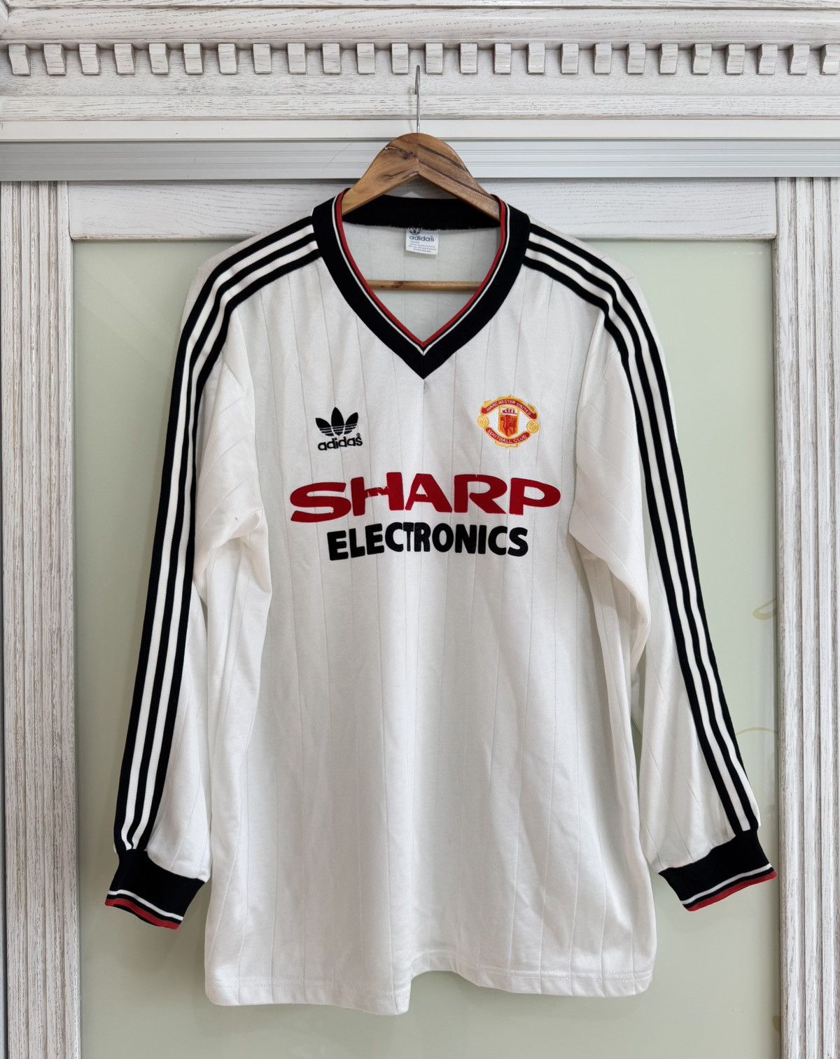 Adidas Very Rare Manchester United 1982-1984 Away Soccer Jersey Kit Size US L / EU 52-54 / 3 - 1 Thumbnail
