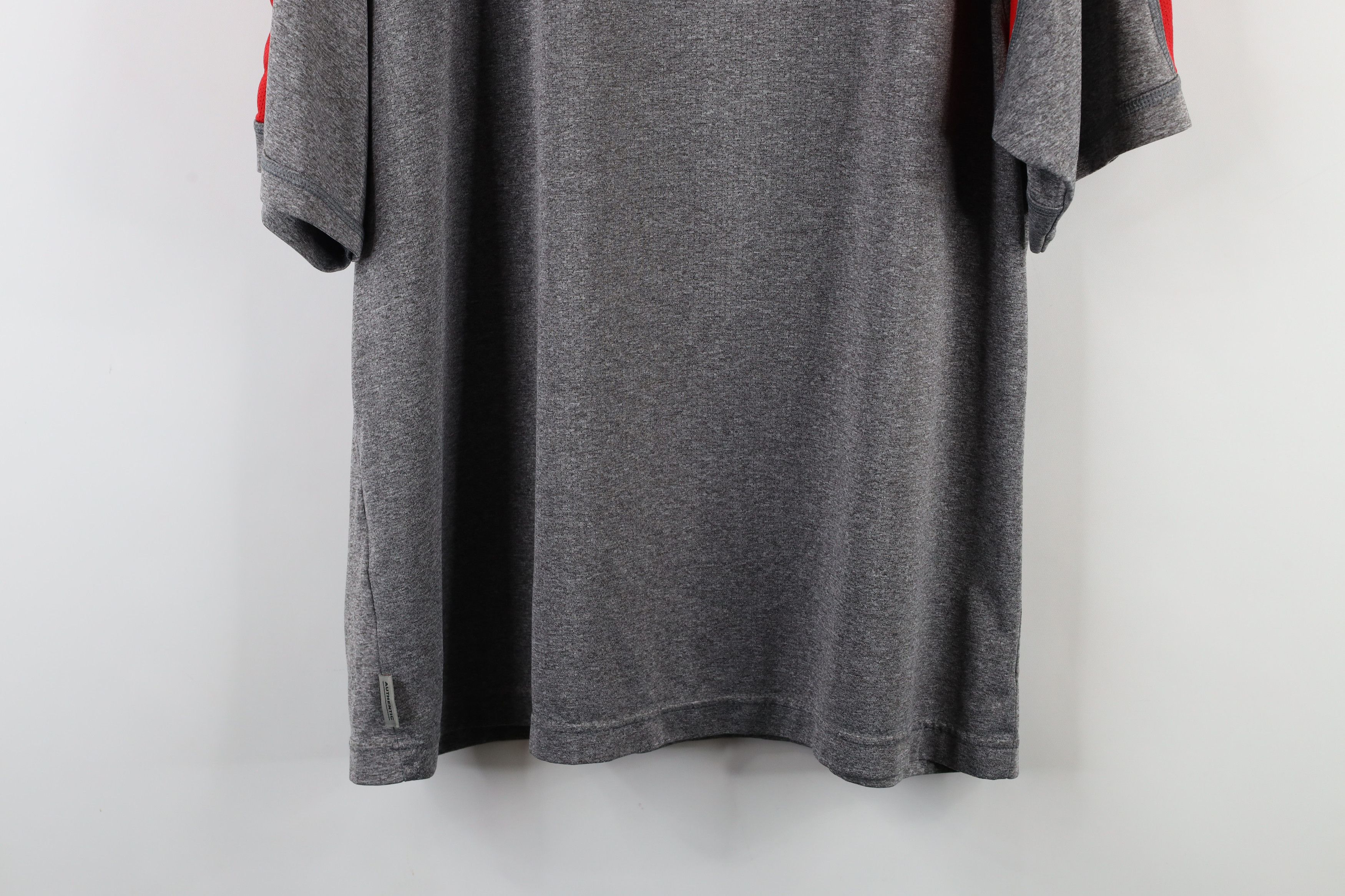 Nike × Vintage Vintage Nike Swoosh Ohio State University Football T-Shirt Size US XL / EU 56 / 4 - 15 Thumbnail