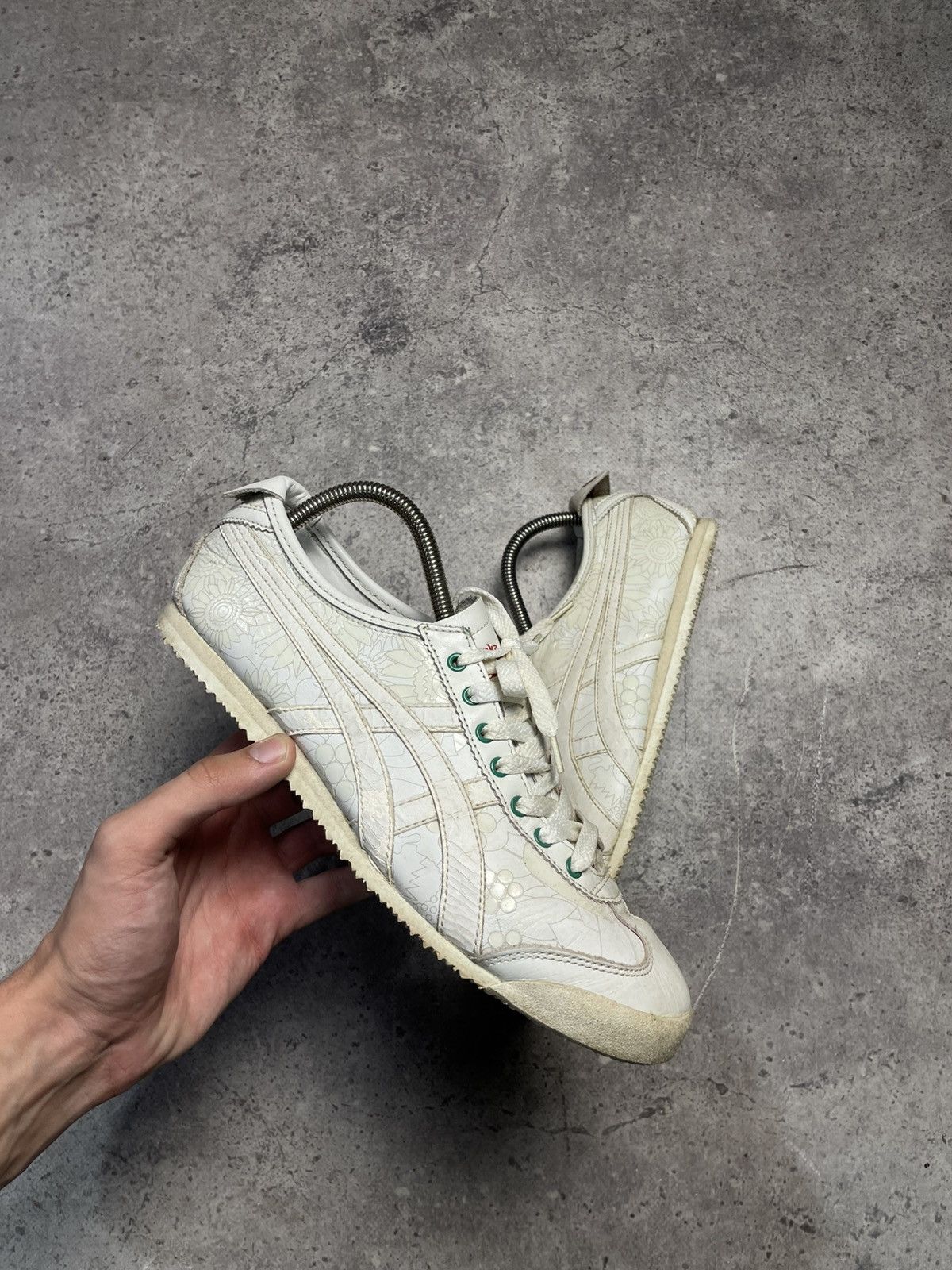 Asics Vintage Asics Onitsuka Tiger Mexico 66 Sneakers Size US 9 / EU 42 - 2 Thumbnail