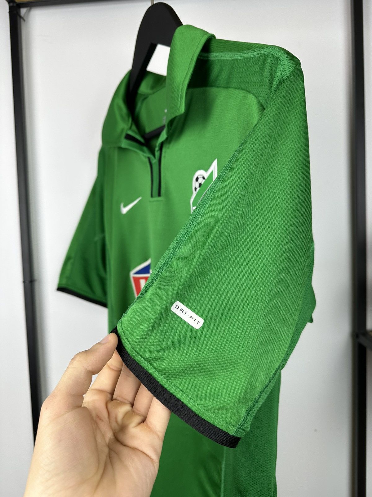 Nike Vintage Tirol Innsbruck #9 Gilewicz shirt Football jersey XS Size US XS / EU 42 / 0 - 11 Thumbnail