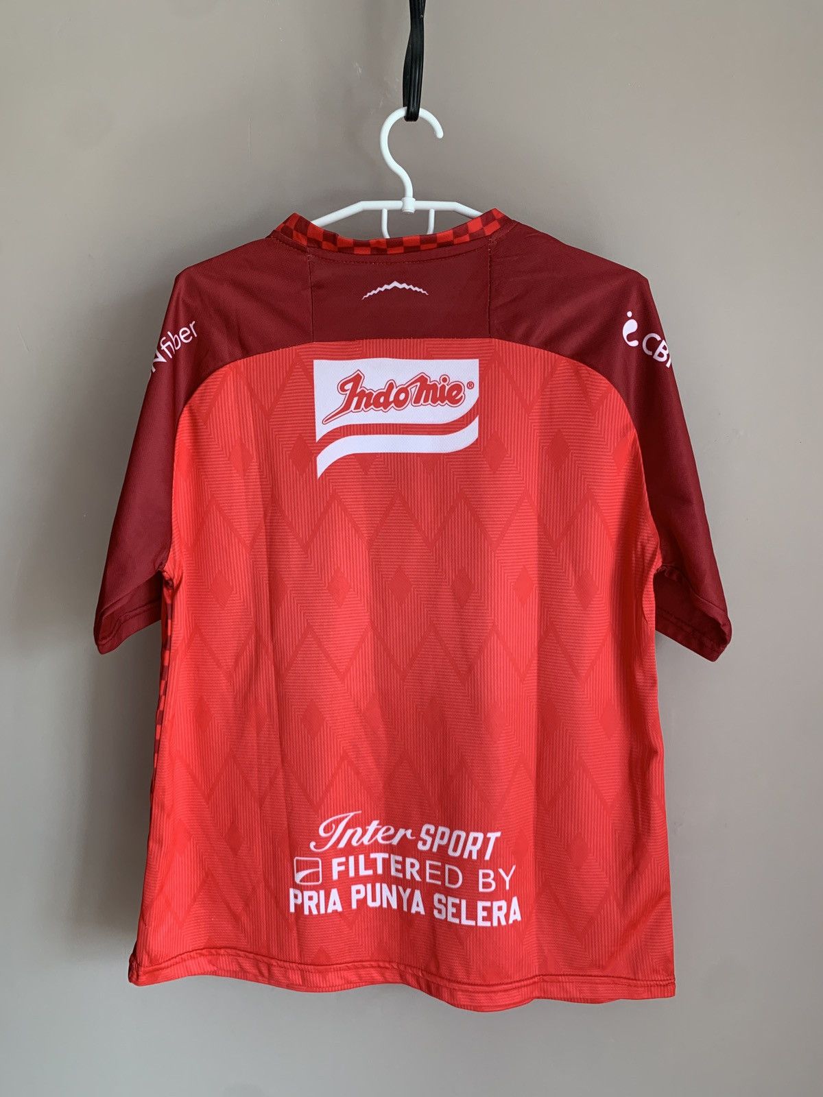 Other Bali United Home Football Shirt Soccer Jersey Size L Size US L / EU 52-54 / 3 - 2 Thumbnail