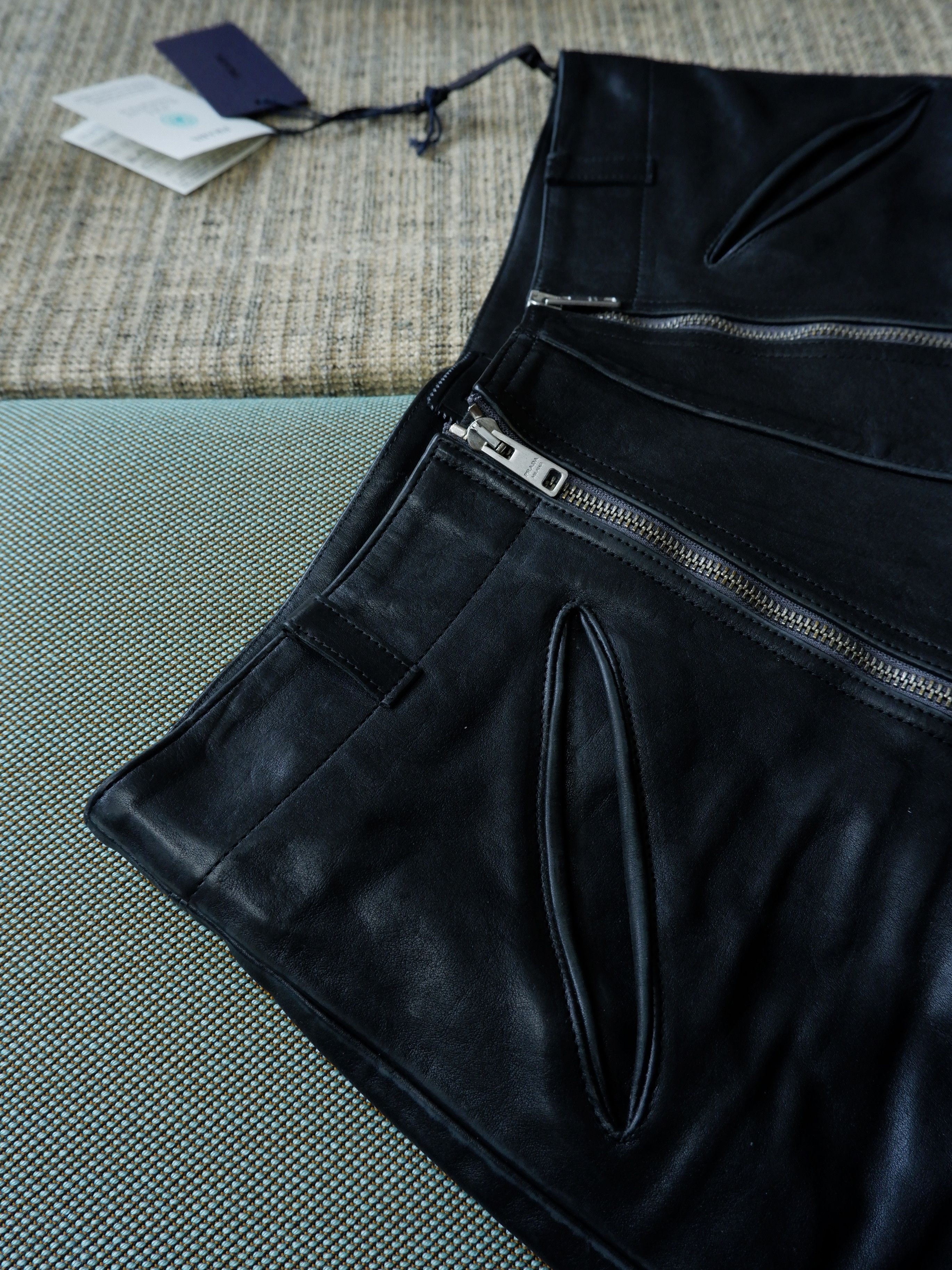 Prada Prada leather shorts runway SS23 Size US 32 / EU 48 - 3 Thumbnail