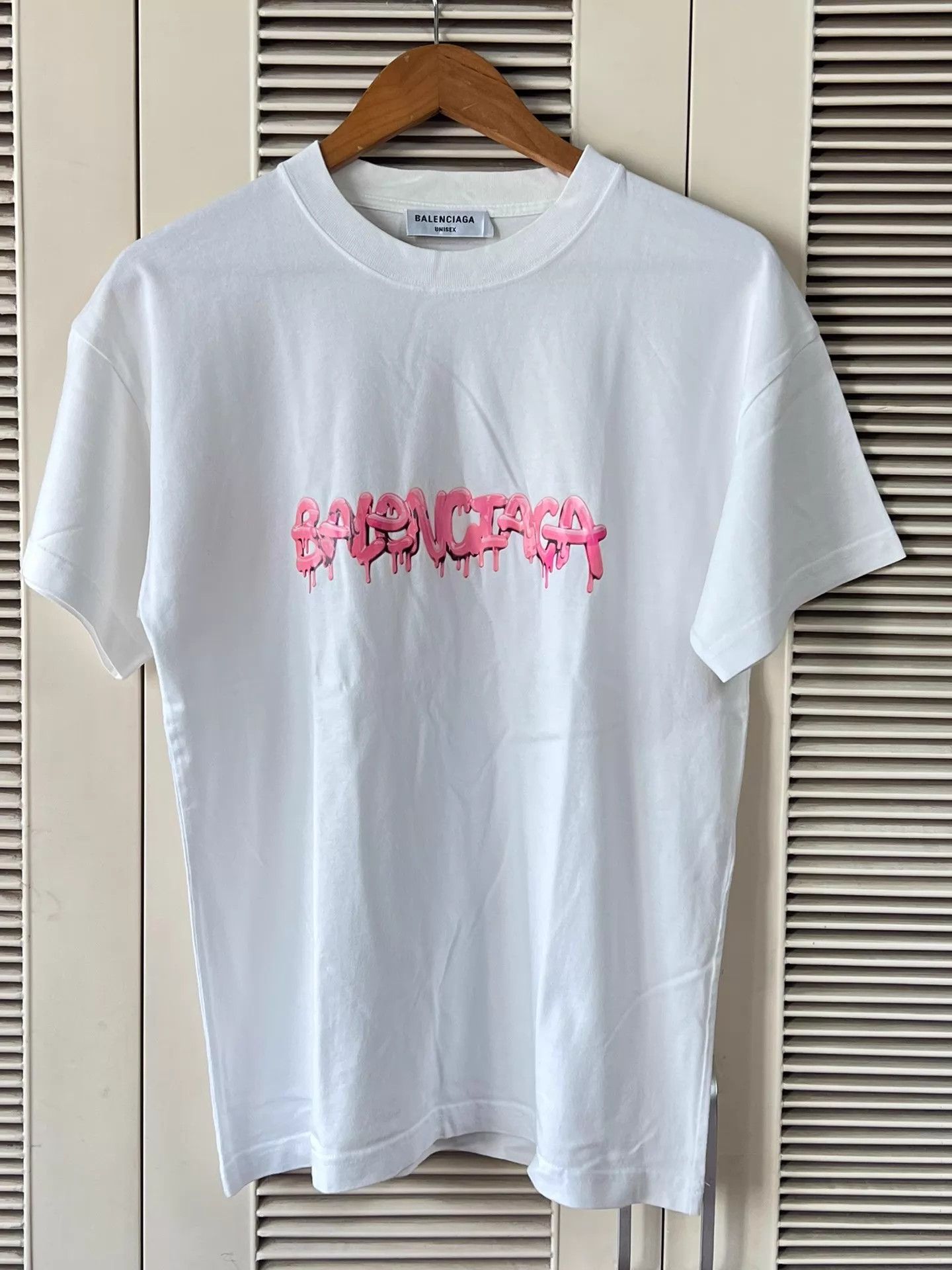 Balenciaga Balenciaga Jelly Graffiti Pink Logo White Tee XS Size XS / US 0-2 / IT 36-38 - 1 Thumbnail