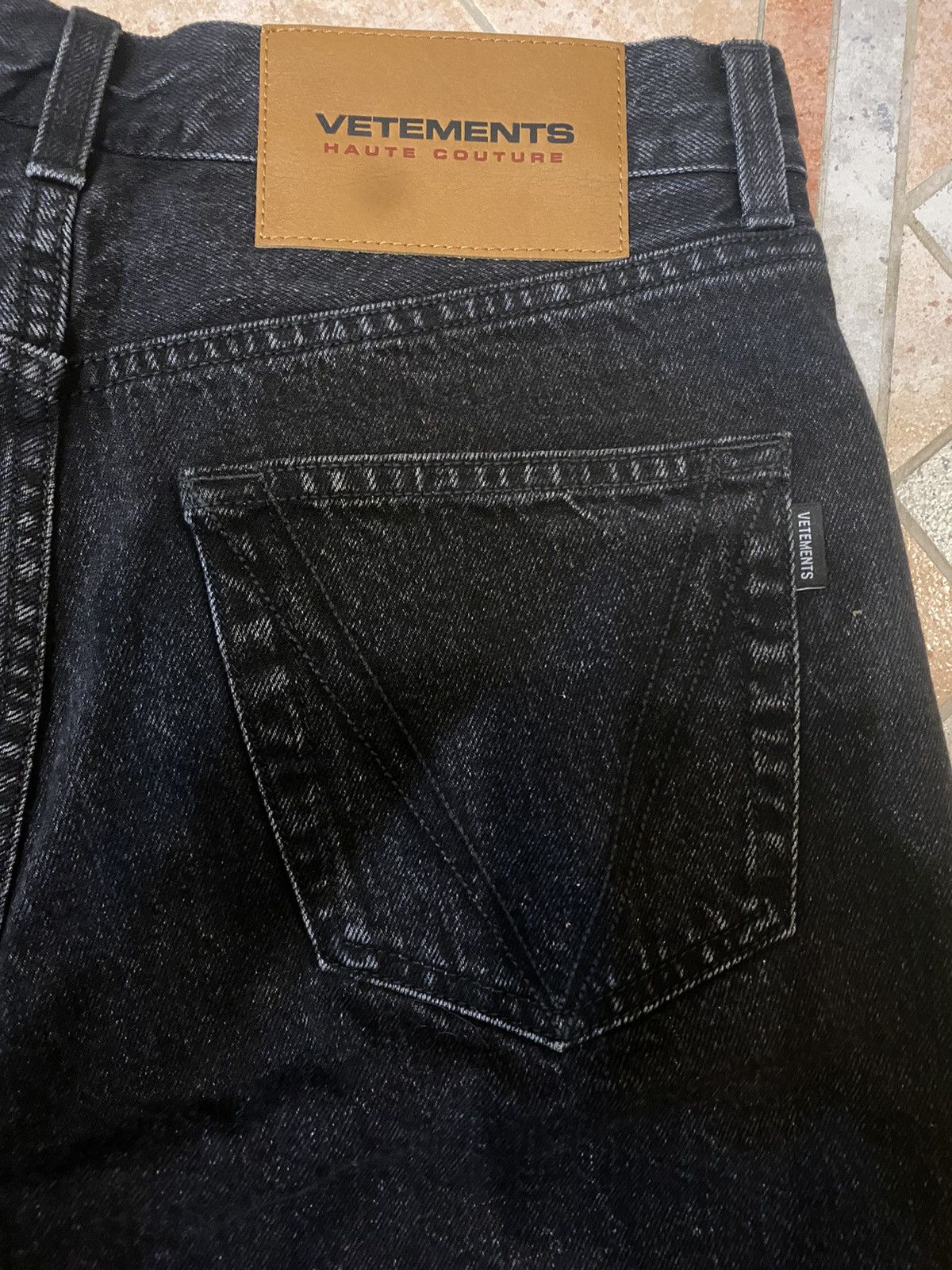 Vetements ⚡️flash sale gone tmr⚡️Vetements haute couture denim shorts Size US 32 / EU 48 - 3 Thumbnail