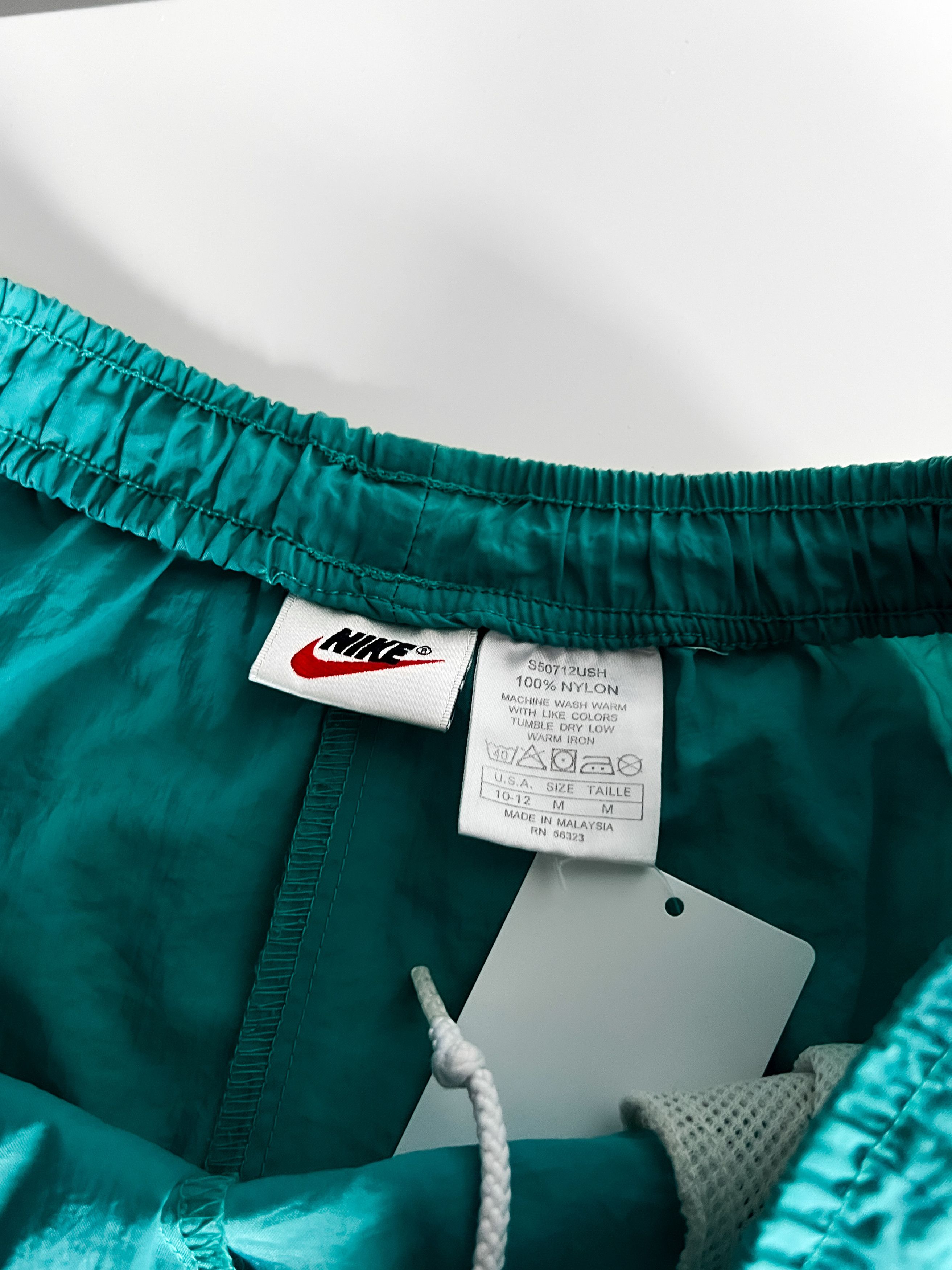 Nike Nike Vintage 90`s Men`s Track Pants Size US 32 / EU 48 - 13 Thumbnail
