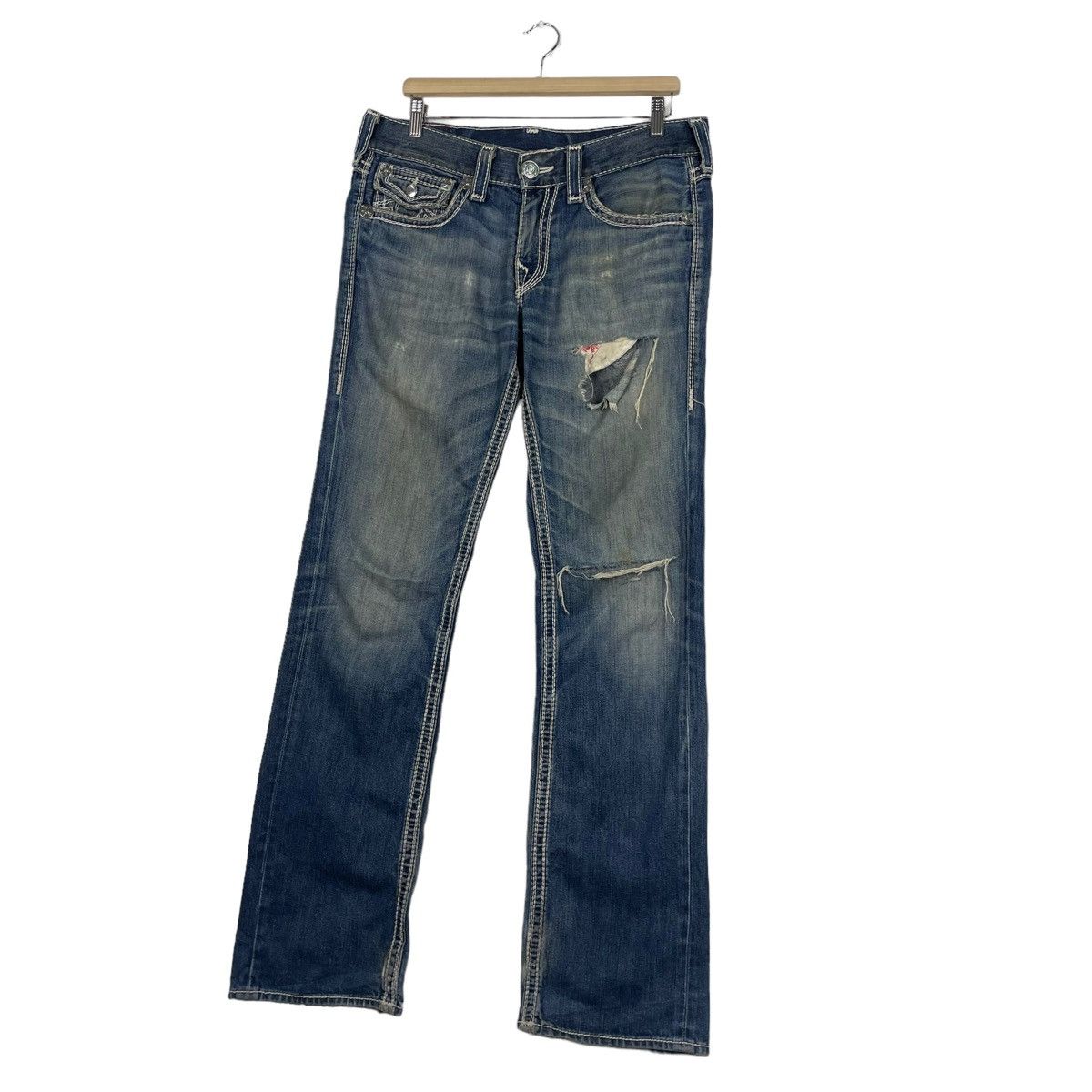 True Religion 💥TRUE RELIGION RICKY BIG DISTRESSED DENIM JEAN Size US 34 / EU 50 - 2 Thumbnail