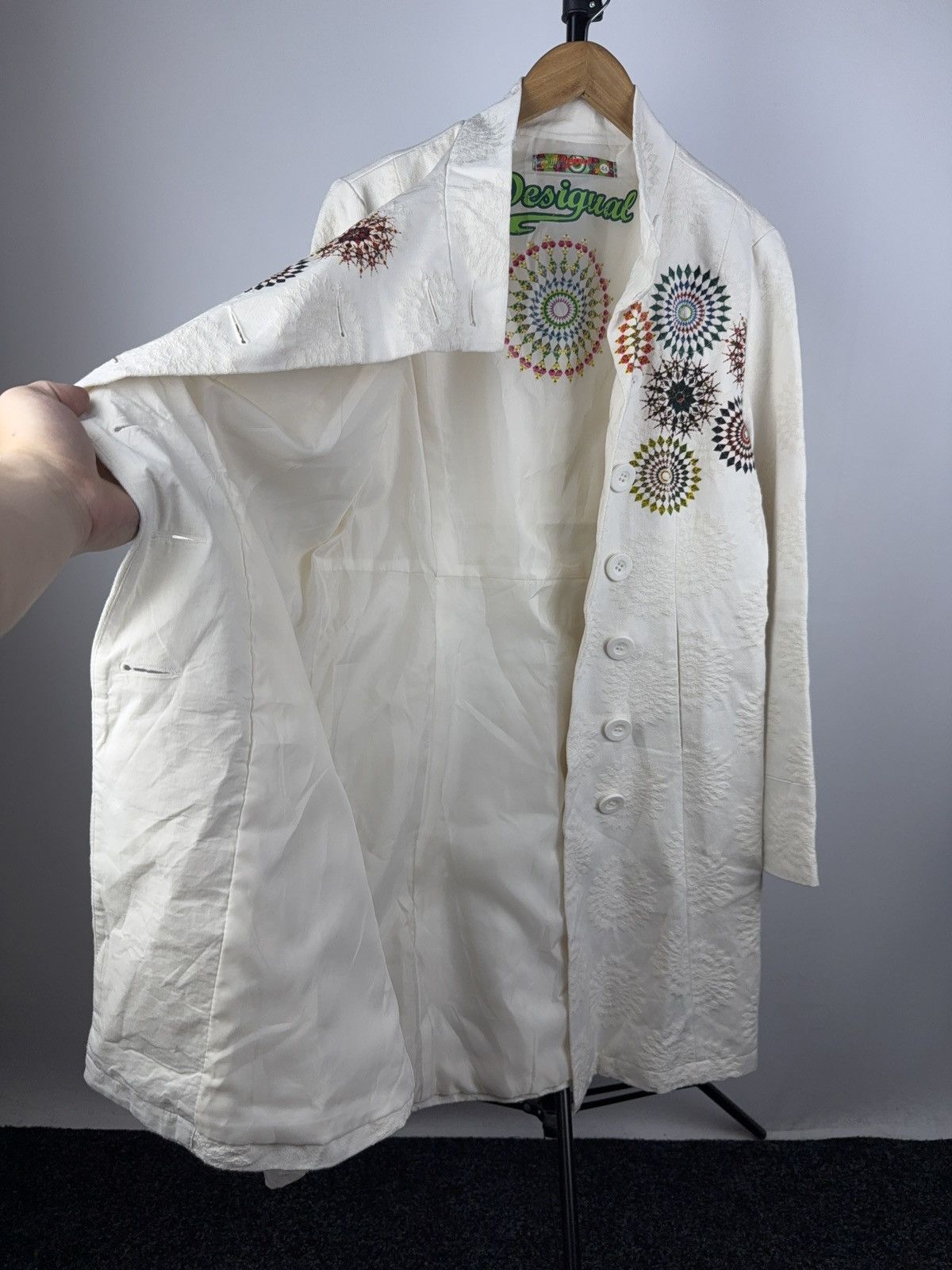 Designer × Desigual Desigual White Mandala Embroidered Boho Coat Size 44 (L) Size L / US 10 / IT 46 - 5 Thumbnail