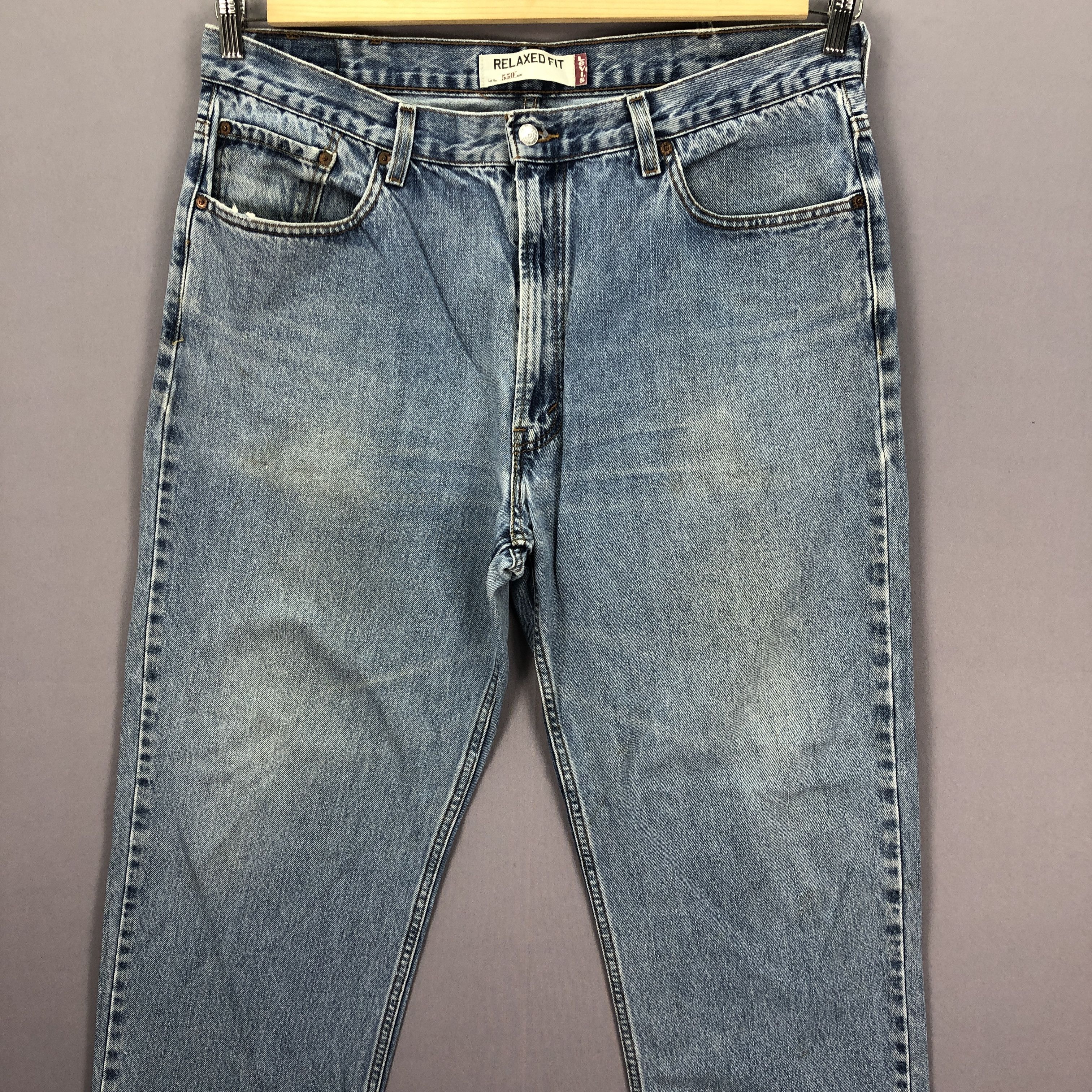 Levi's × Vintage Vintage Levis 550 Baggy Jeans Levi's Faded Light Wash Denim Size US 38 / EU 54 - 3 Thumbnail