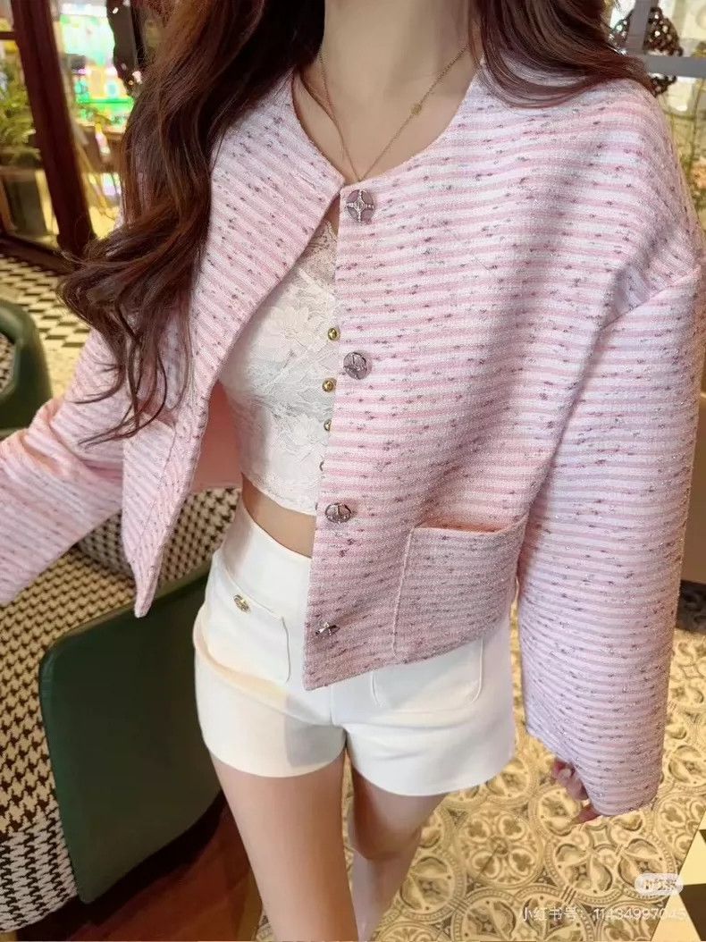 Chanel Chanel 24C pink sequin striped short jacket Size XS / US 0-2 / IT 36-38 - 2 Thumbnail