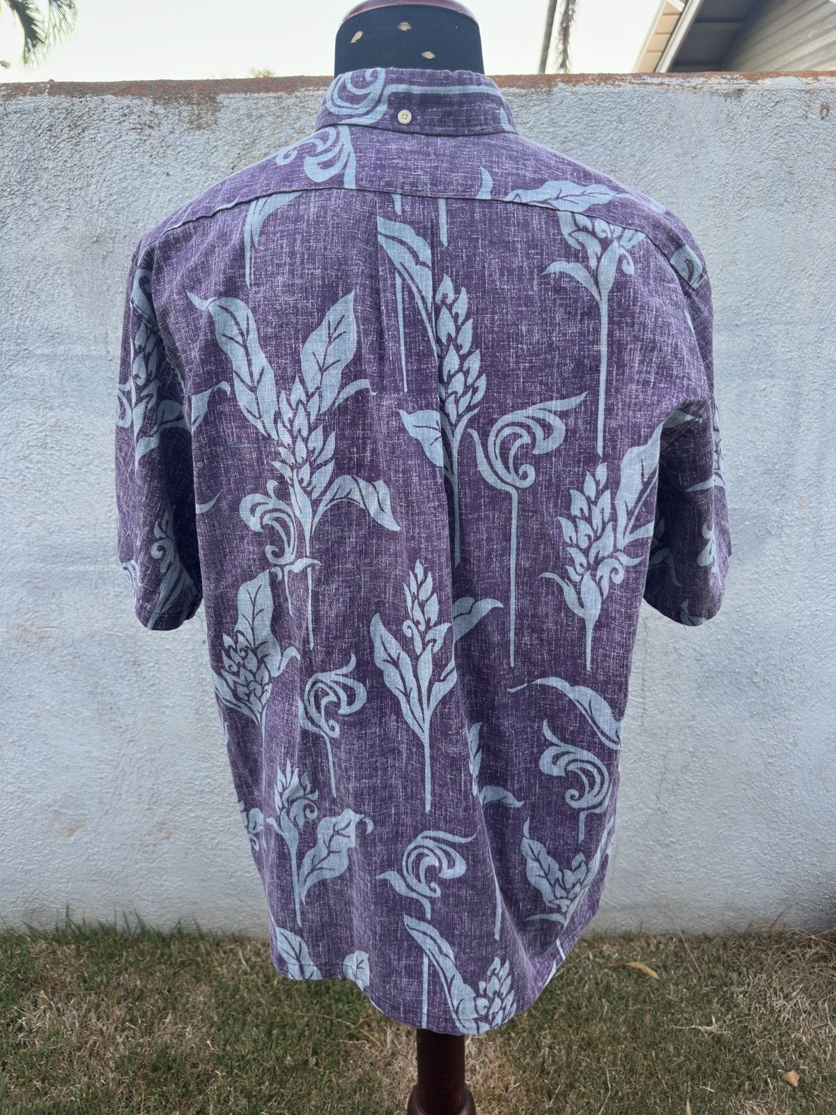 Reyn Spooner PreOwned Reyn Spooner Classic Hawaiian Print Purple Men's XL Size US XL / EU 56 / 4 - 2 Thumbnail