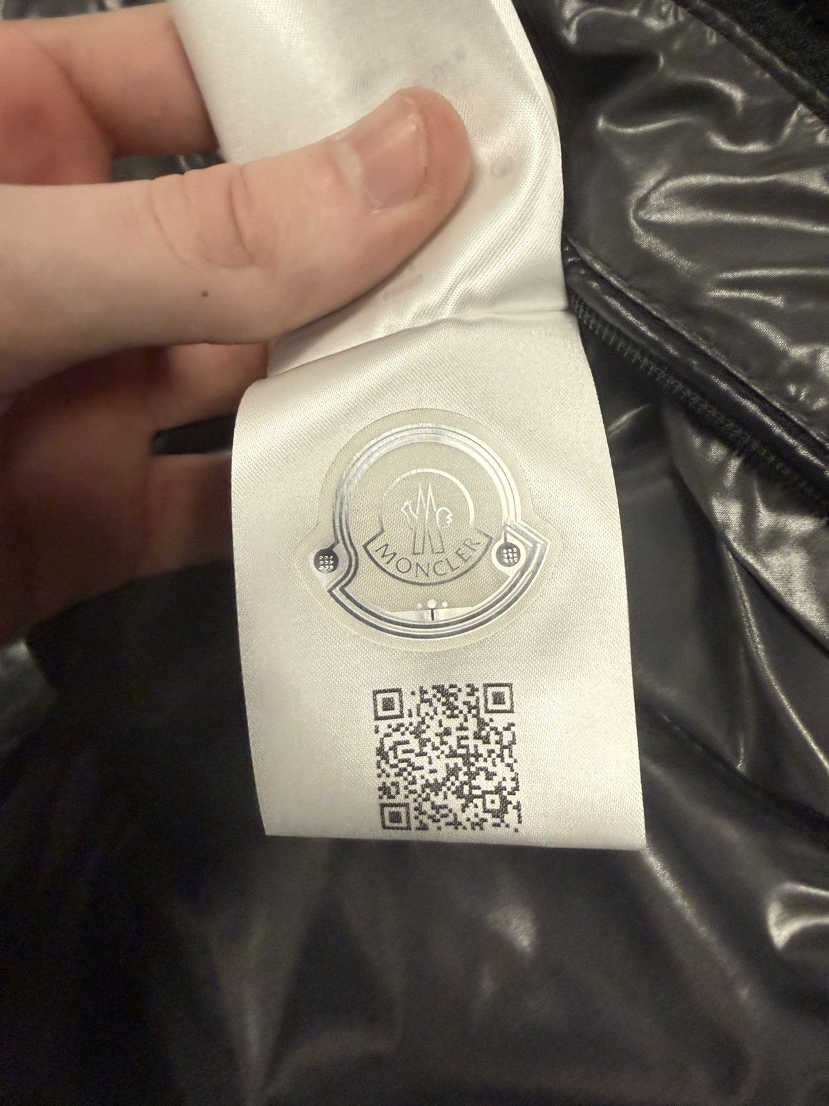 Moncler Moncler maya jacket sized 4 Size US XL / EU 56 / 4 - 6 Thumbnail