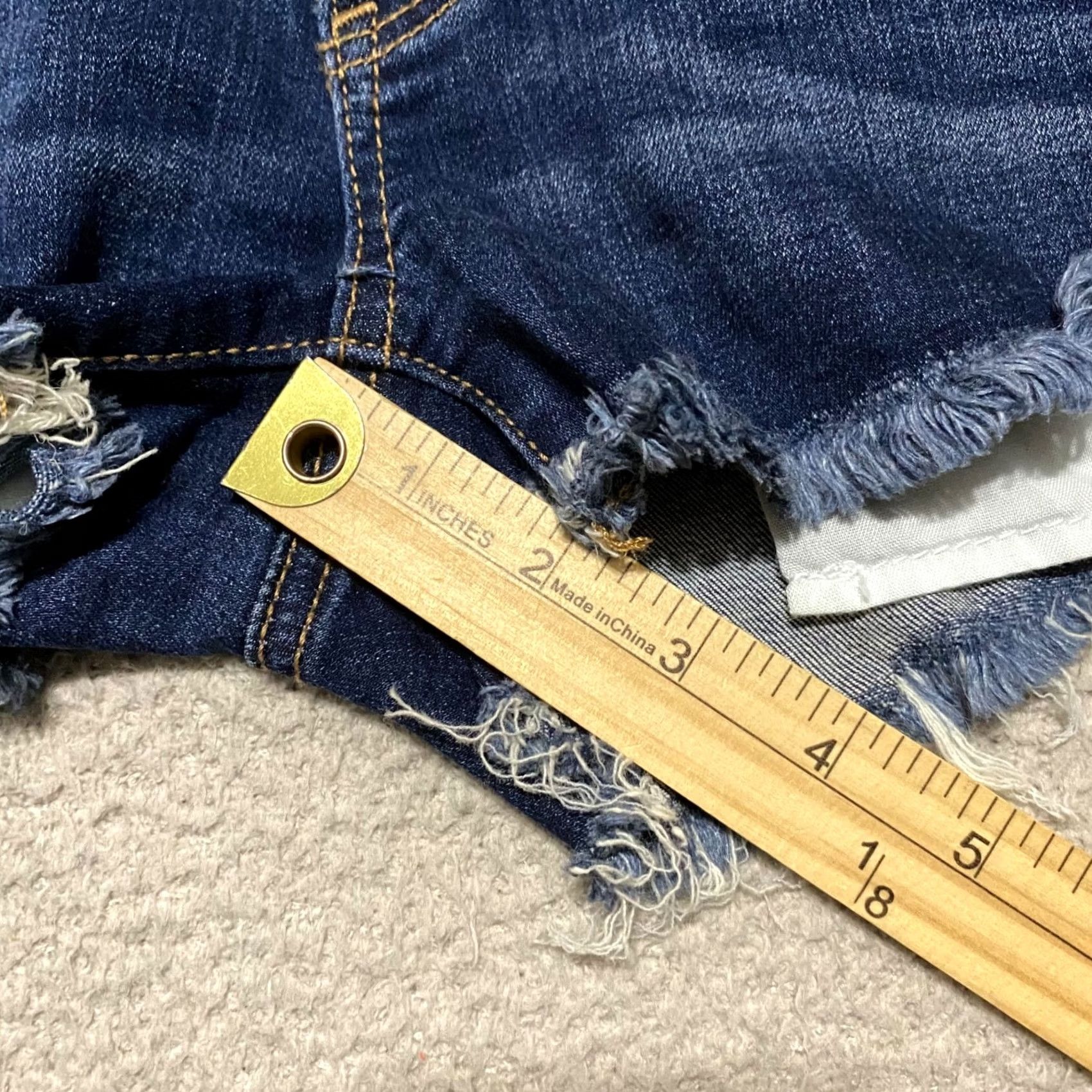 American Eagle Outfitters American Eagle Outfitters Shorts Jeans Blue Dark Wash Cut-Off 4 Womens Vintage No Rise Mid 8.5-10.5 in 5-Pocket Denim Stretch) Size 27" / US 4 / IT 40 - 5 Thumbnail