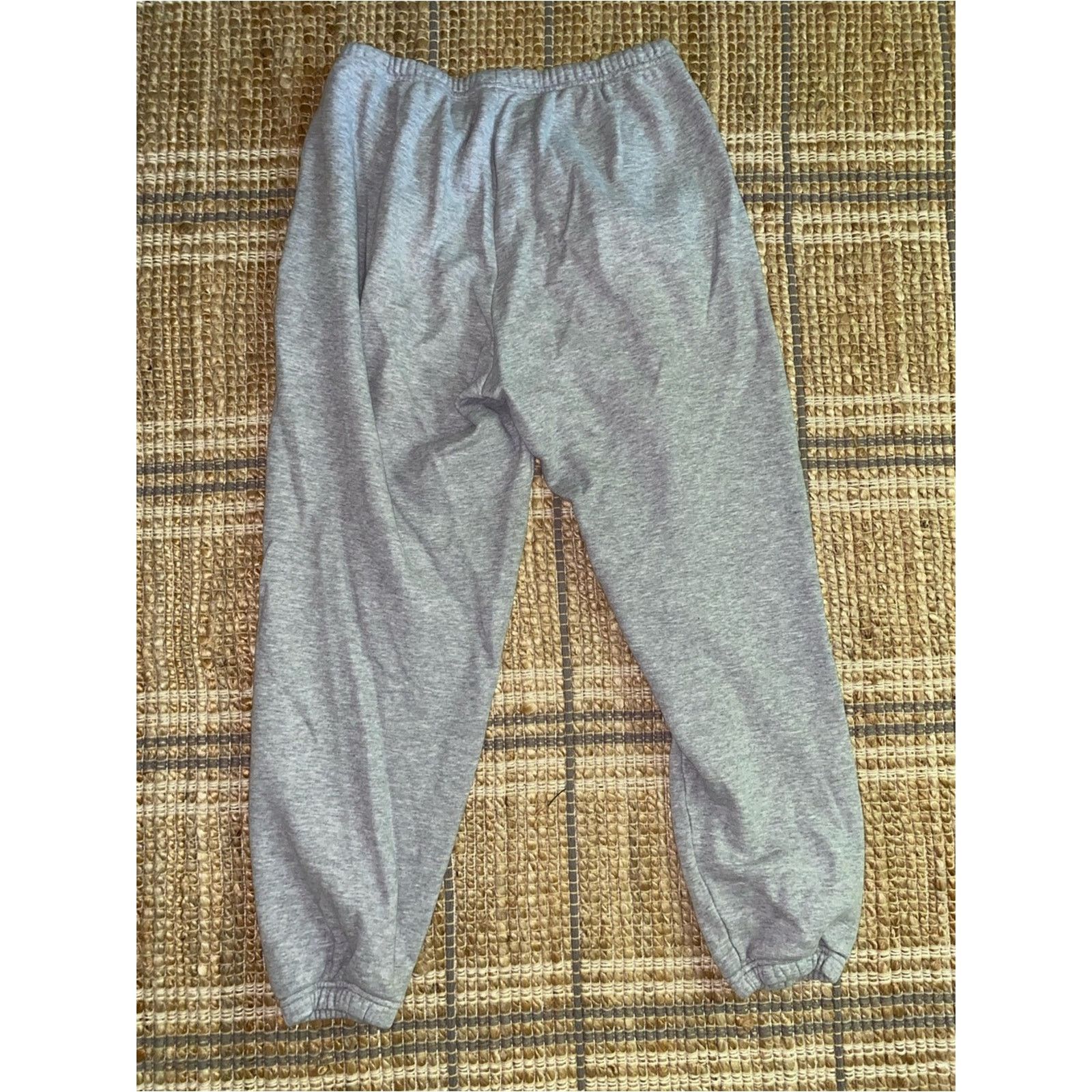 SKIMS SKIMS $88 Gray Cotton Fleece Classic Jogger Medium EUC Size 30" / US 8 / IT 44 - 9 Thumbnail