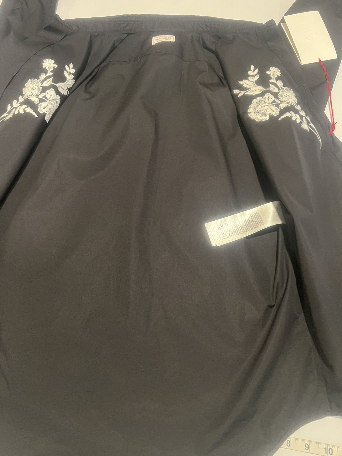 Alexander McQueen Alexander McQueen men’s shirt. 42/16.5. $1190 Size US L / EU 52-54 / 3 - 12 Thumbnail