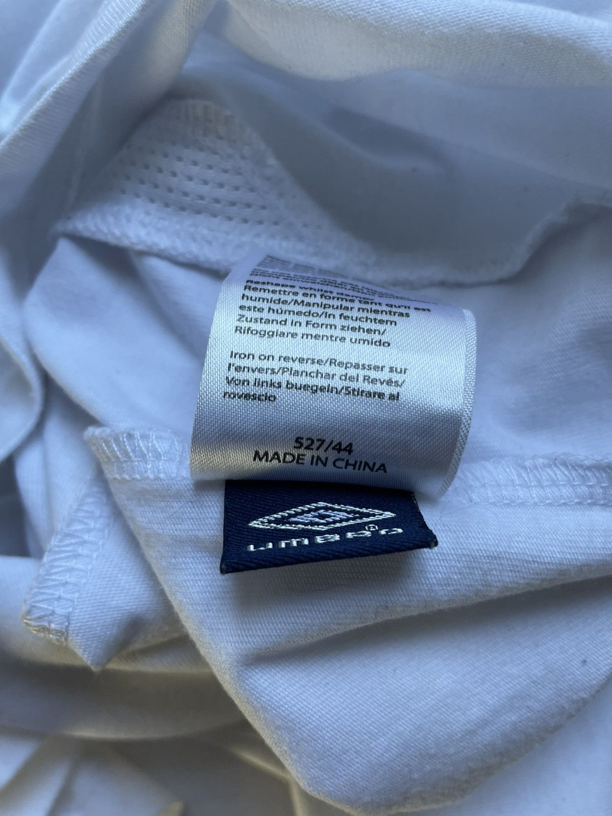Umbro West Bromwich Albion 2007 - 2008 Training shirt cottone L Size US L / EU 52-54 / 3 - 5 Thumbnail