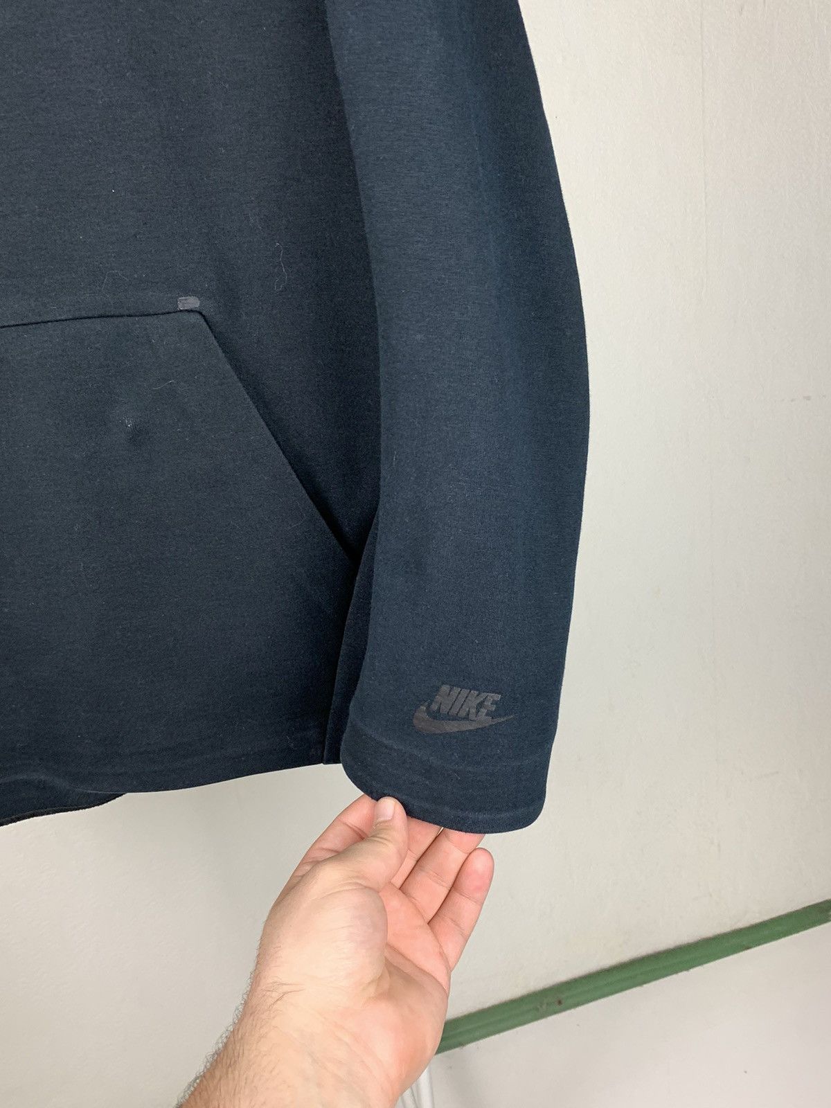 Nike Nike Tech Fleece Black Sweatshirt Size L Size US L / EU 52-54 / 3 - 5 Thumbnail