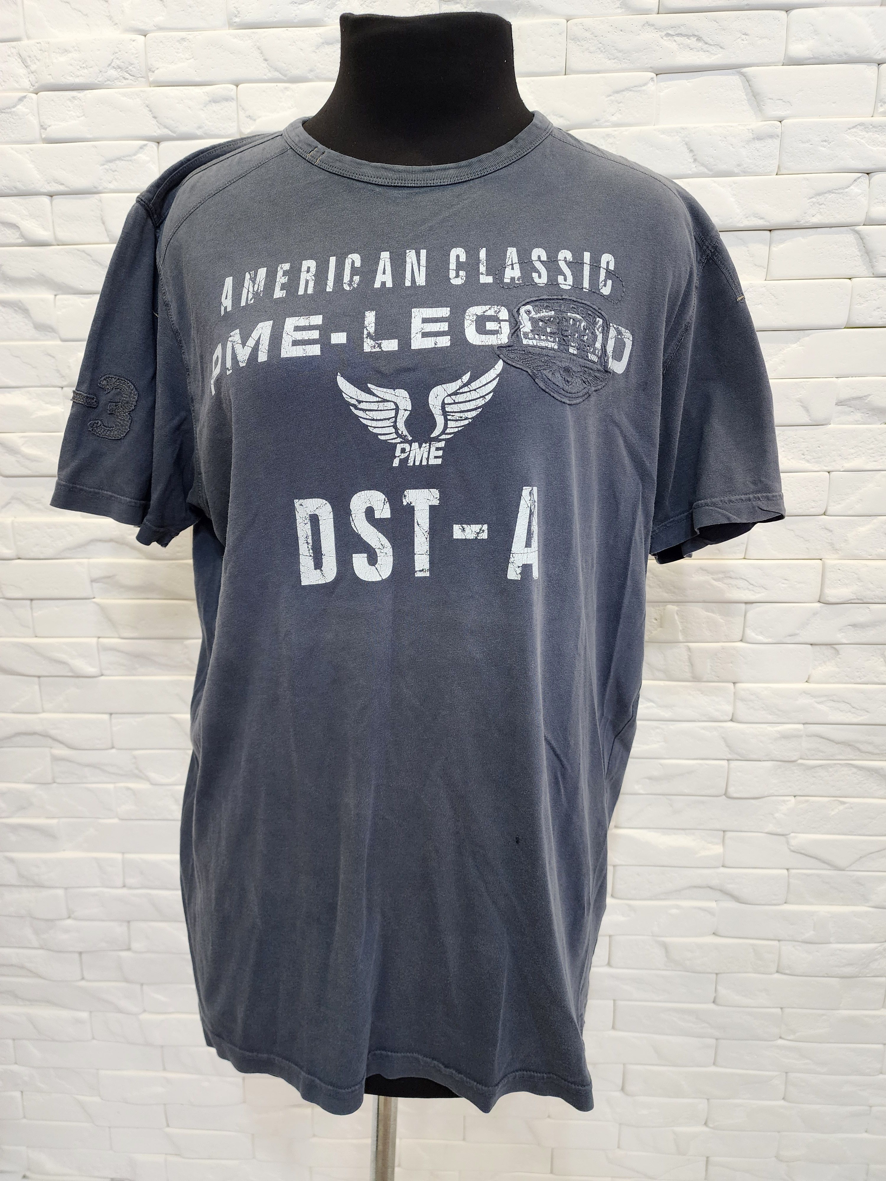 Other Legendary gray T-shirt with logo print. Size US XL / EU 56 / 4 - 3 Thumbnail