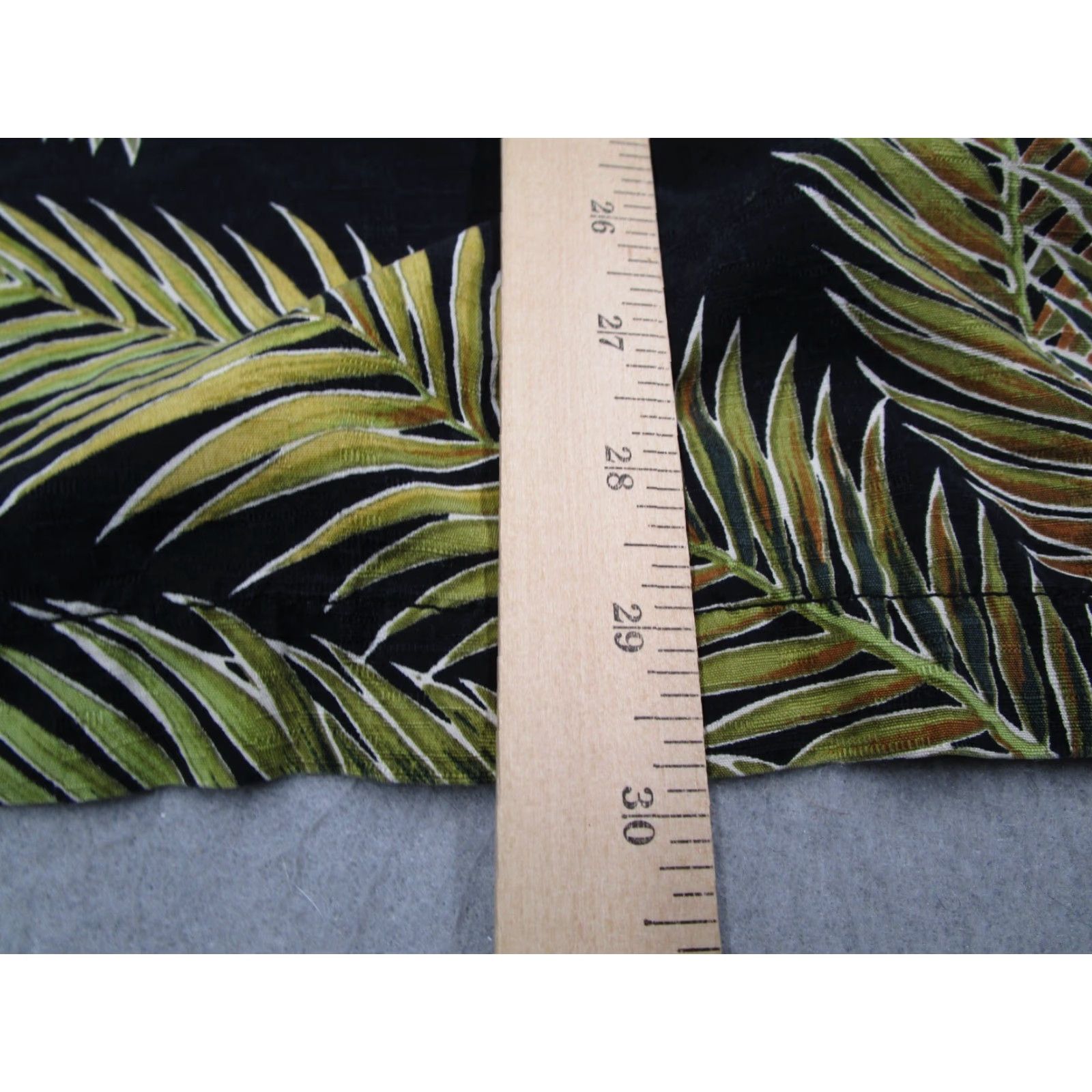 Tommy Bahama Tommy Bahama Shirt Men 2XL Black Floral Button Up Silk Camp Loop Collar Hawaiian Size US XXL / EU 58 / 5 - 6 Thumbnail