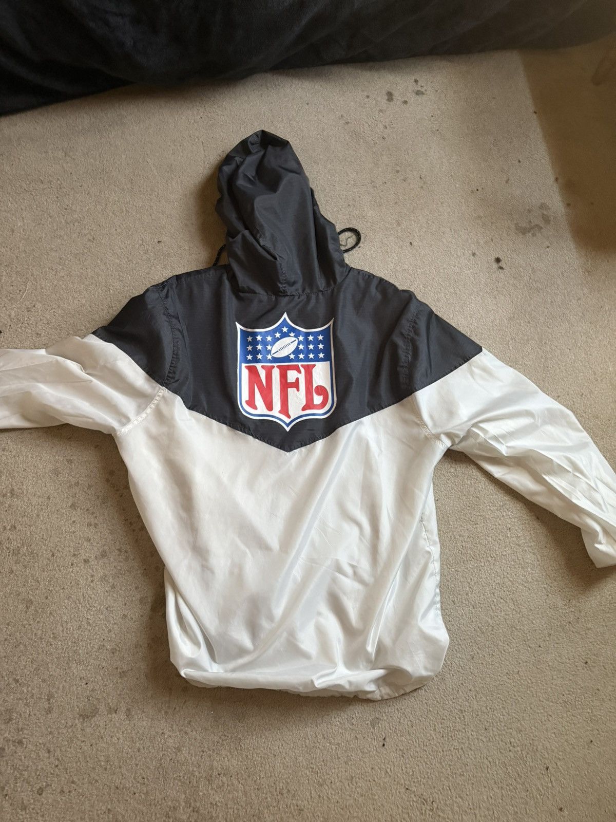 NFL NFL Shield Logo Colorblock Windbreaker Jacket Black White XL Size US XL / EU 56 / 4 - 2 Thumbnail