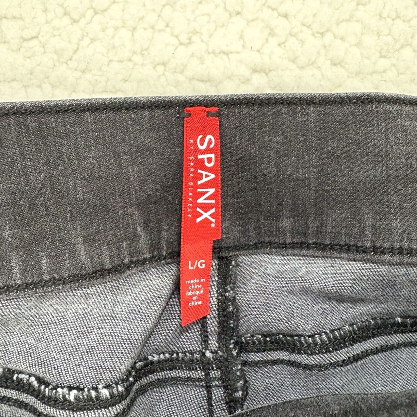 Spanx Spanx Jeans Womens L Black Distressed Ankle High Rise Raw Hem Stretch Skinny Denim Trousers Slimming Shaping Size 36" / US 14 / IT 50 - 5 Thumbnail