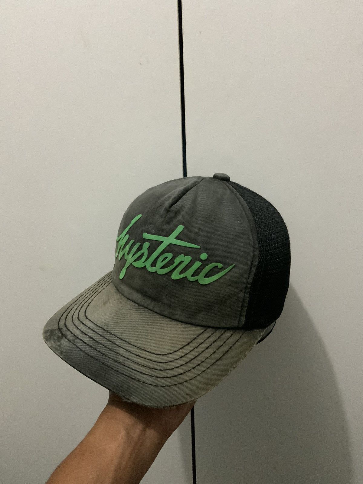 Hysteric Glamour Hysteric Glamour Fade Trucker Hat Cap Size ONE SIZE - 2 Thumbnail