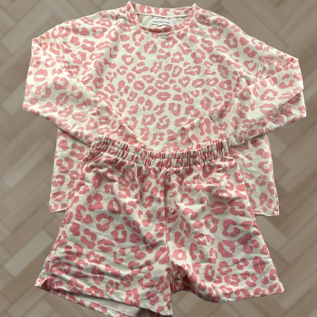 Vintage Grayson Threads Sleep Shorts Long Sleeve Sleep Set Women's M Pink Shirt Shorts Sleepwear Set Womens M Pink Size M / US 6-8 / IT 42-44 - 1 Thumbnail