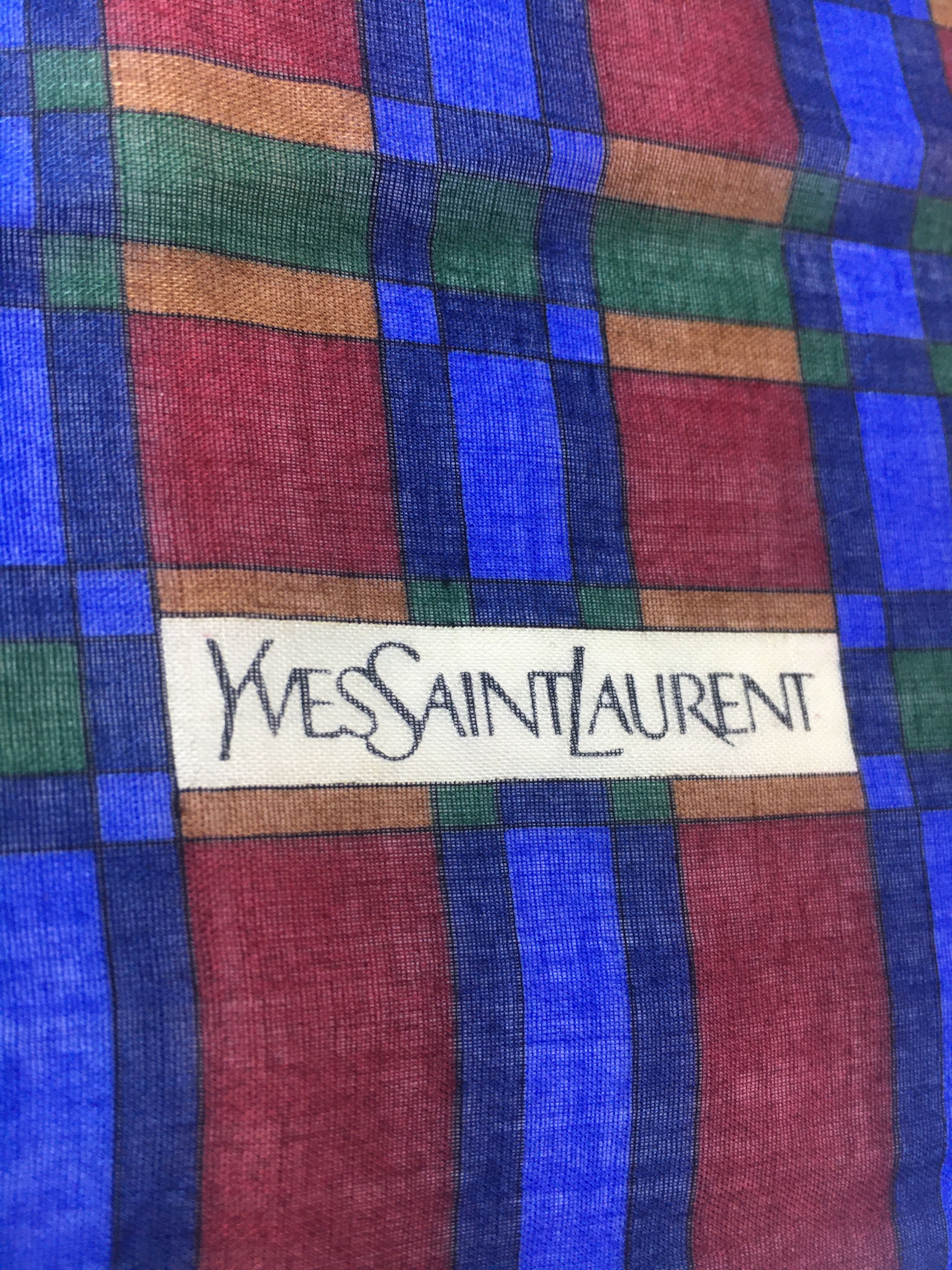Vintage Yves Saint Laurent Handkerchief/Bandana/Neckerchief HKC0027 Size ONE SIZE - 4 Thumbnail