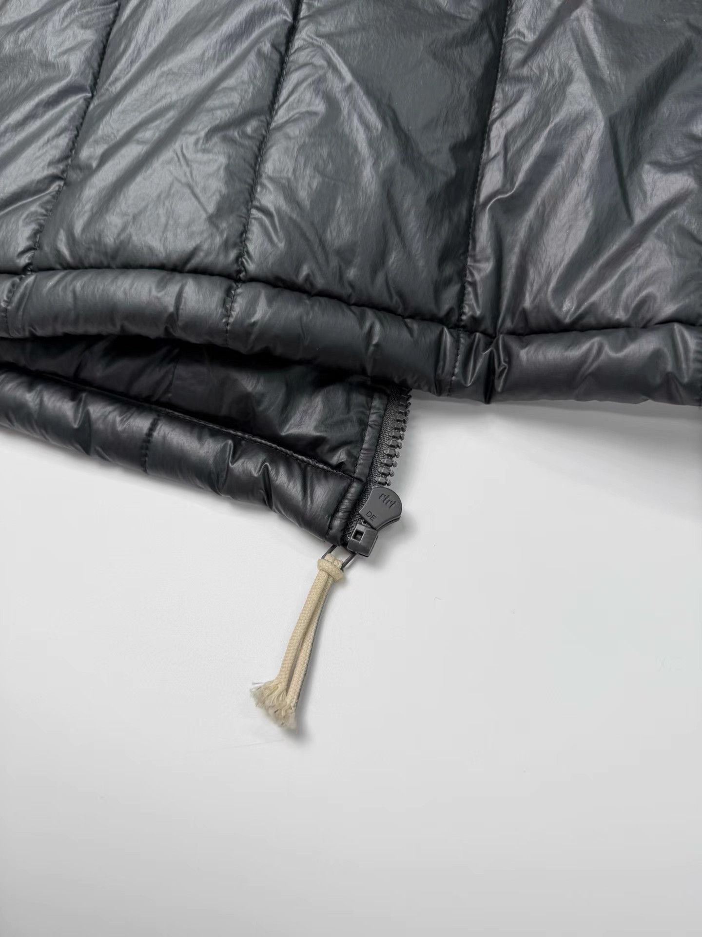 Maison Margiela Maison Margiela Down Vest K20 Size US S / EU 44-46 / 1 - 8 Thumbnail