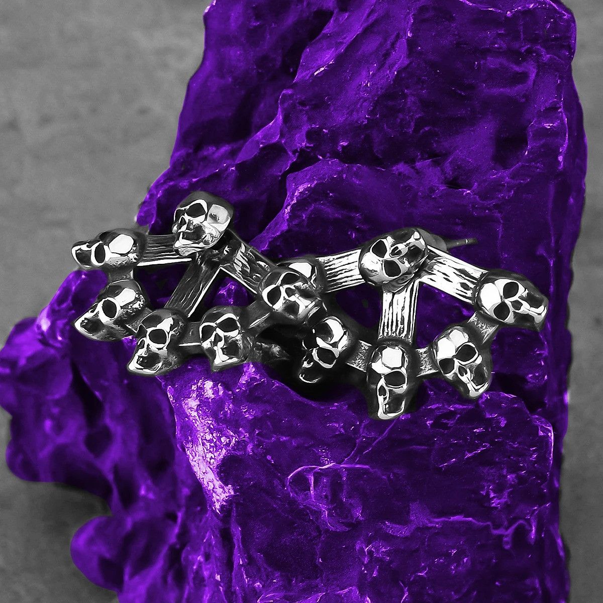 Jewelry Skull Stud Earrings Charms Stainless Earring Gift Size ONE SIZE - 2 Thumbnail