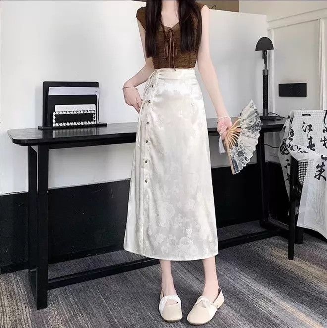 Valentino Valentino White lace skirt Size M / US 6-8 / IT 42-44 - 1 Thumbnail