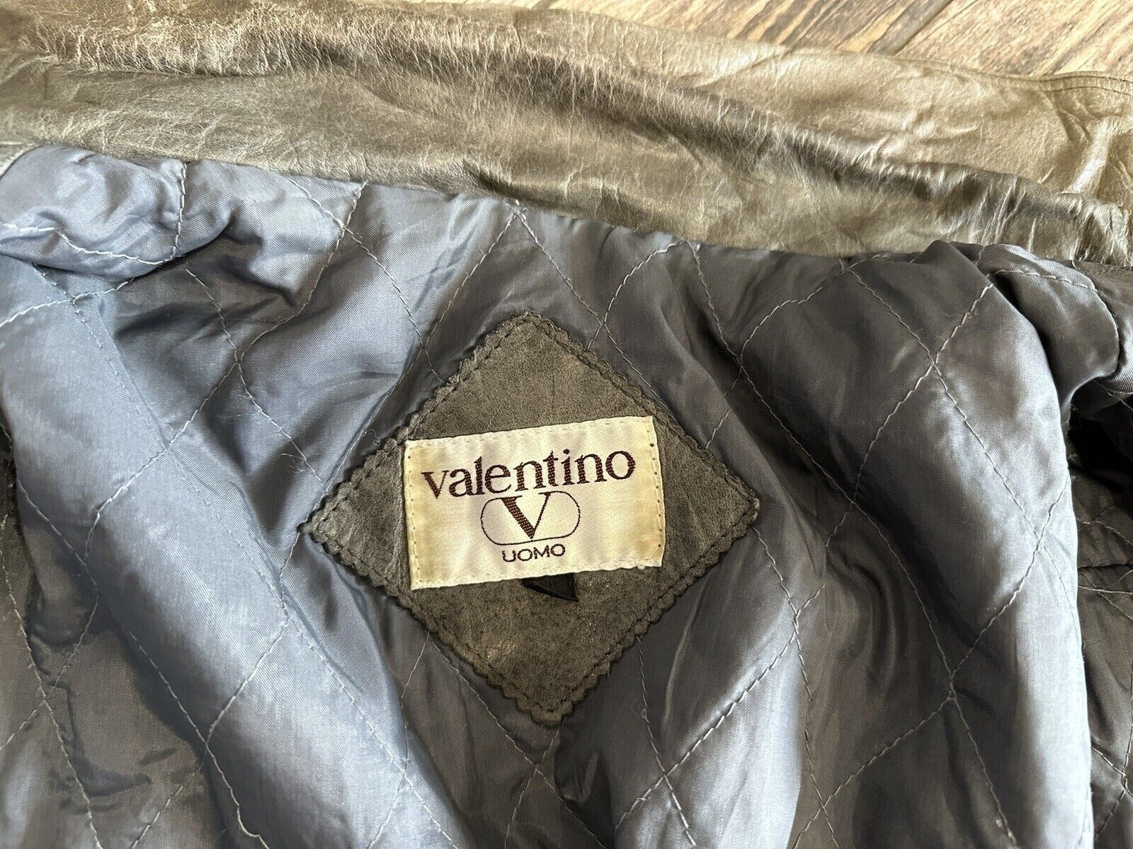 Valentino Vintage Valentino Uomo Distressed Leather Bomber Jacket Men Size US XL / EU 56 / 4 - 19 Thumbnail