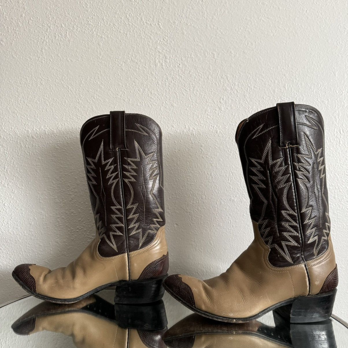 Vintage Vintage Brown Tan Leather Western Wingtip Cowboy Boots Size US 7.5 / IT 37.5 - 12 Thumbnail