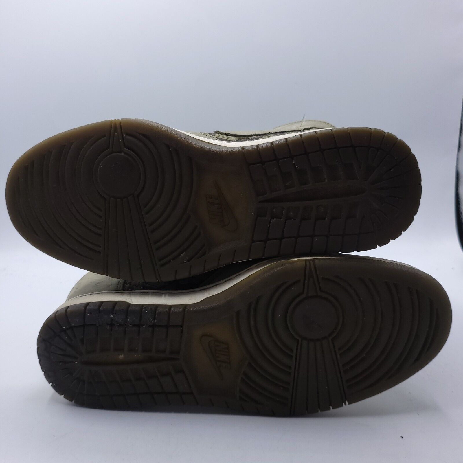 Nike Nike Dunk Sky Hi Shoe Womens Size 7.5 543217-200 Green Size US 7.5 / IT 37.5 - 7 Thumbnail