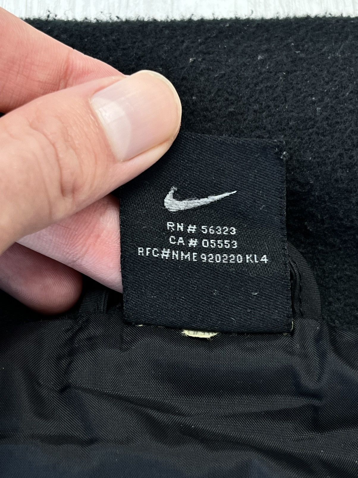 Nike Vintage Nike Puffer Vest Swoosh Logo Y2K 90s Hype Drill Size US M / EU 48-50 / 2 - 7 Thumbnail