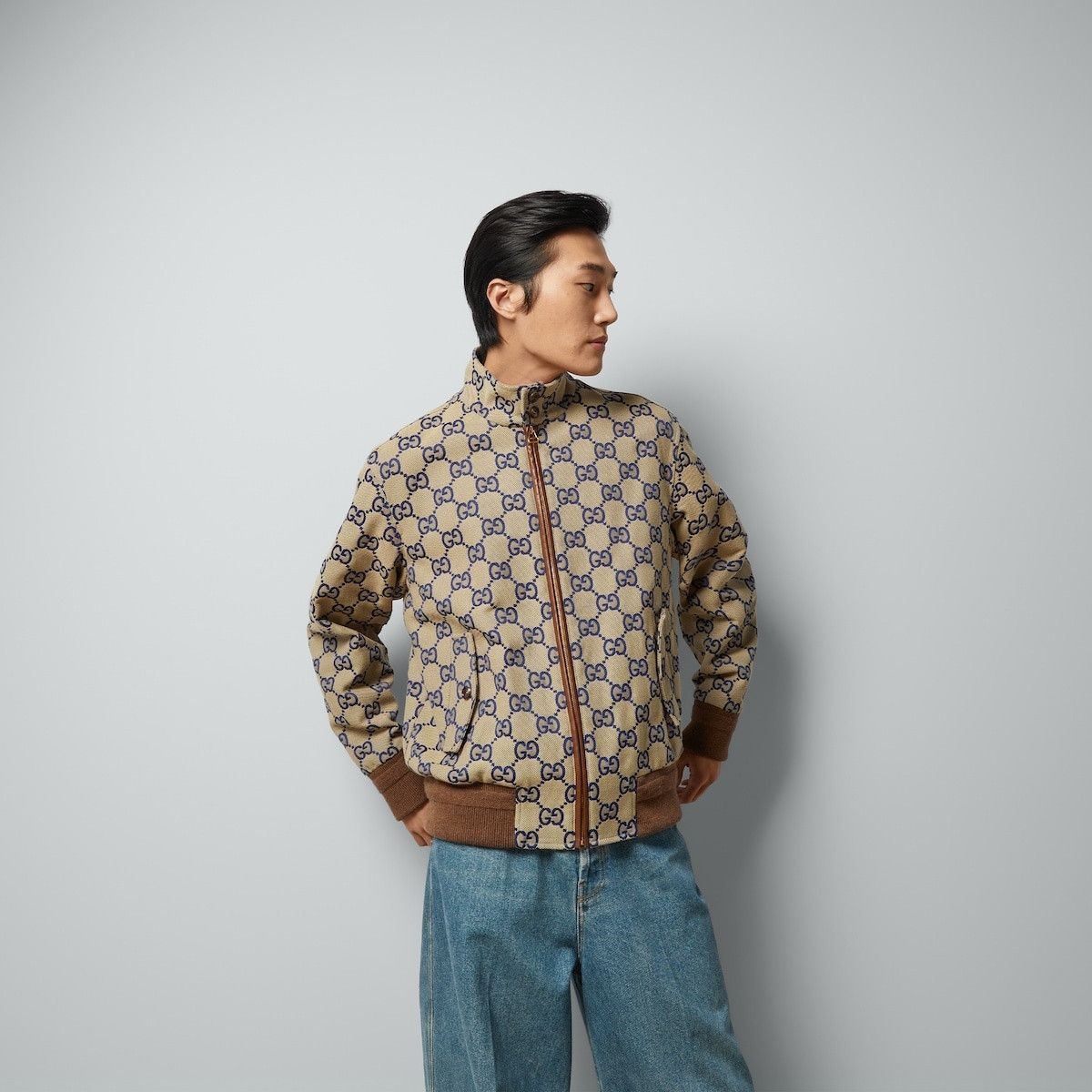 Gucci oc11z1025 Maxi GG Canvas Zip Jacket in Multicolor Size US L / EU 52-54 / 3 - 5 Thumbnail