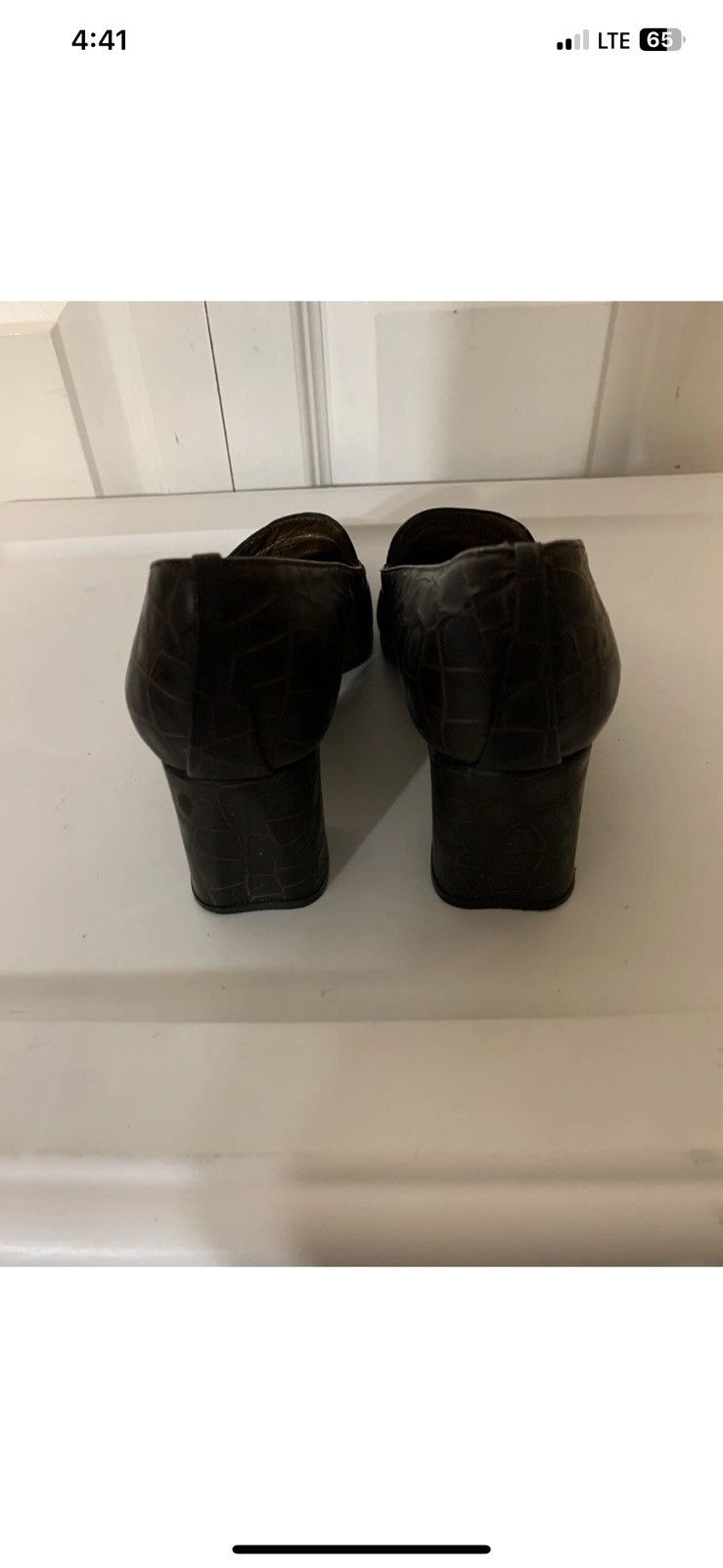 Stuart Weitzman Stuart weitzman womens sz 8.5AA croc print chocolate heels Size US 8.5 / IT 38.5 - 12 Thumbnail