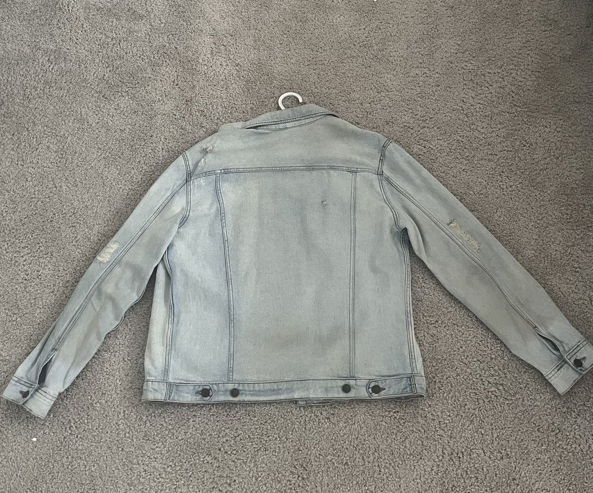 H&M H&M x Distressed Denim Jacket Size US M / EU 48-50 / 2 - 3 Thumbnail